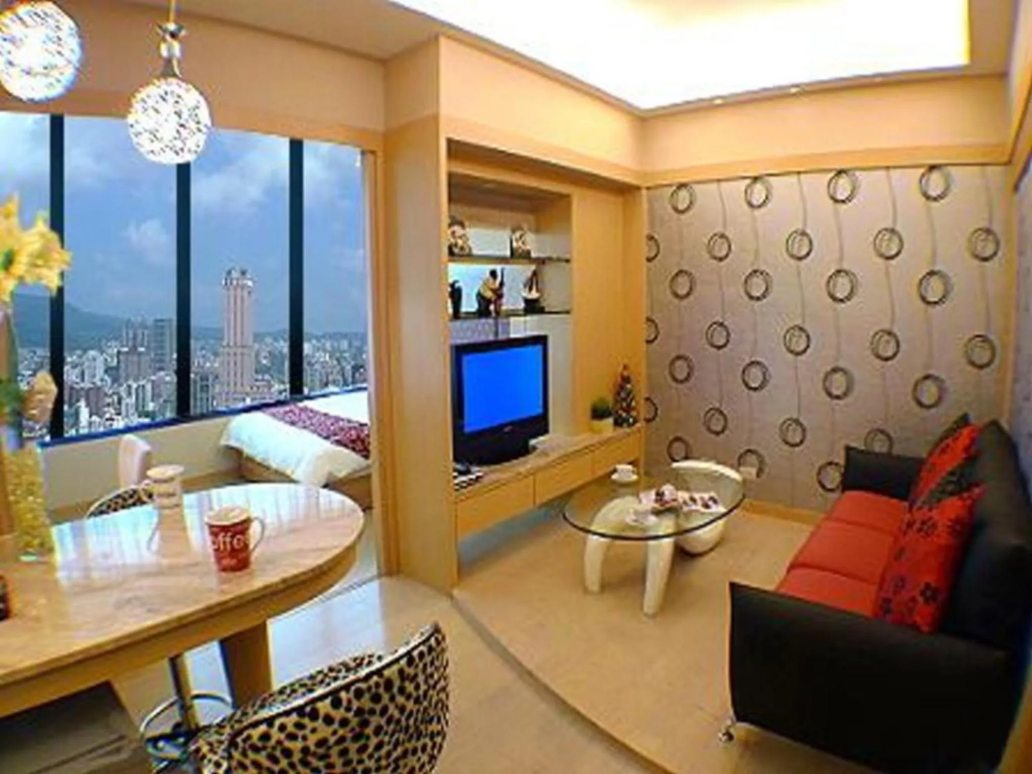 Living room in 85 Cape Inn