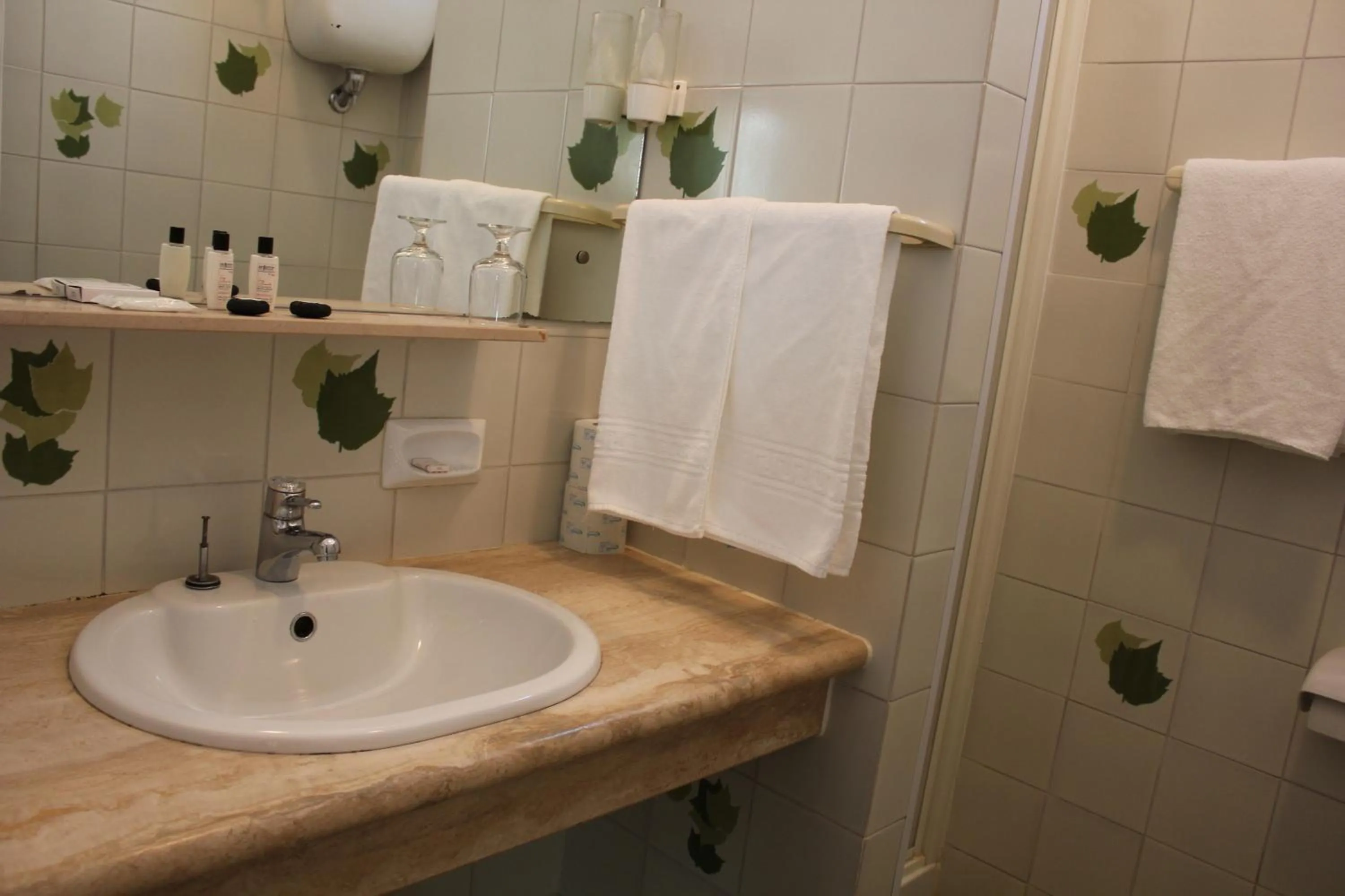 Bathroom in Hotel Venezia New