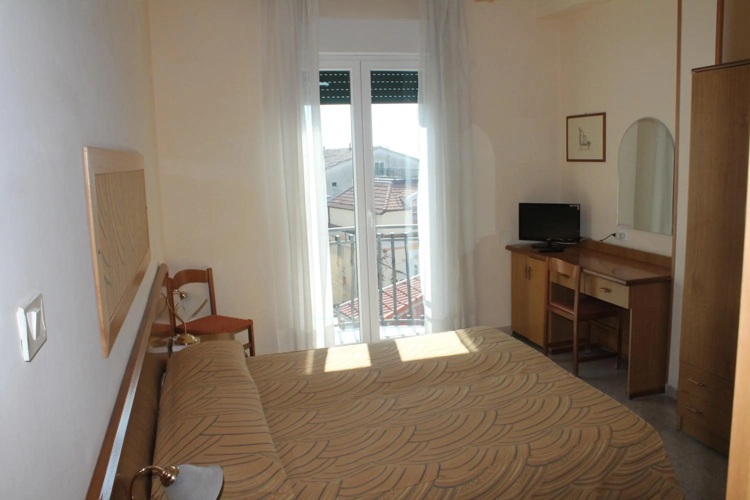 Bedroom, Bed in Hotel Venezia New