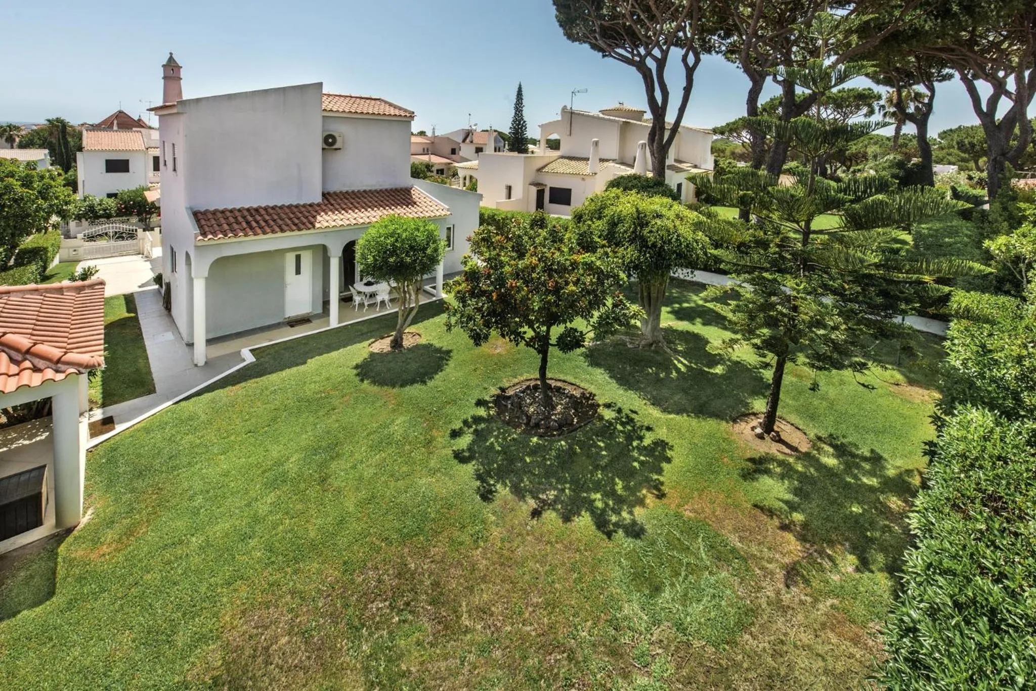 Garden in Charming Villa With Private Pool in Vibrant Vilamoura, Free AC and Wifi