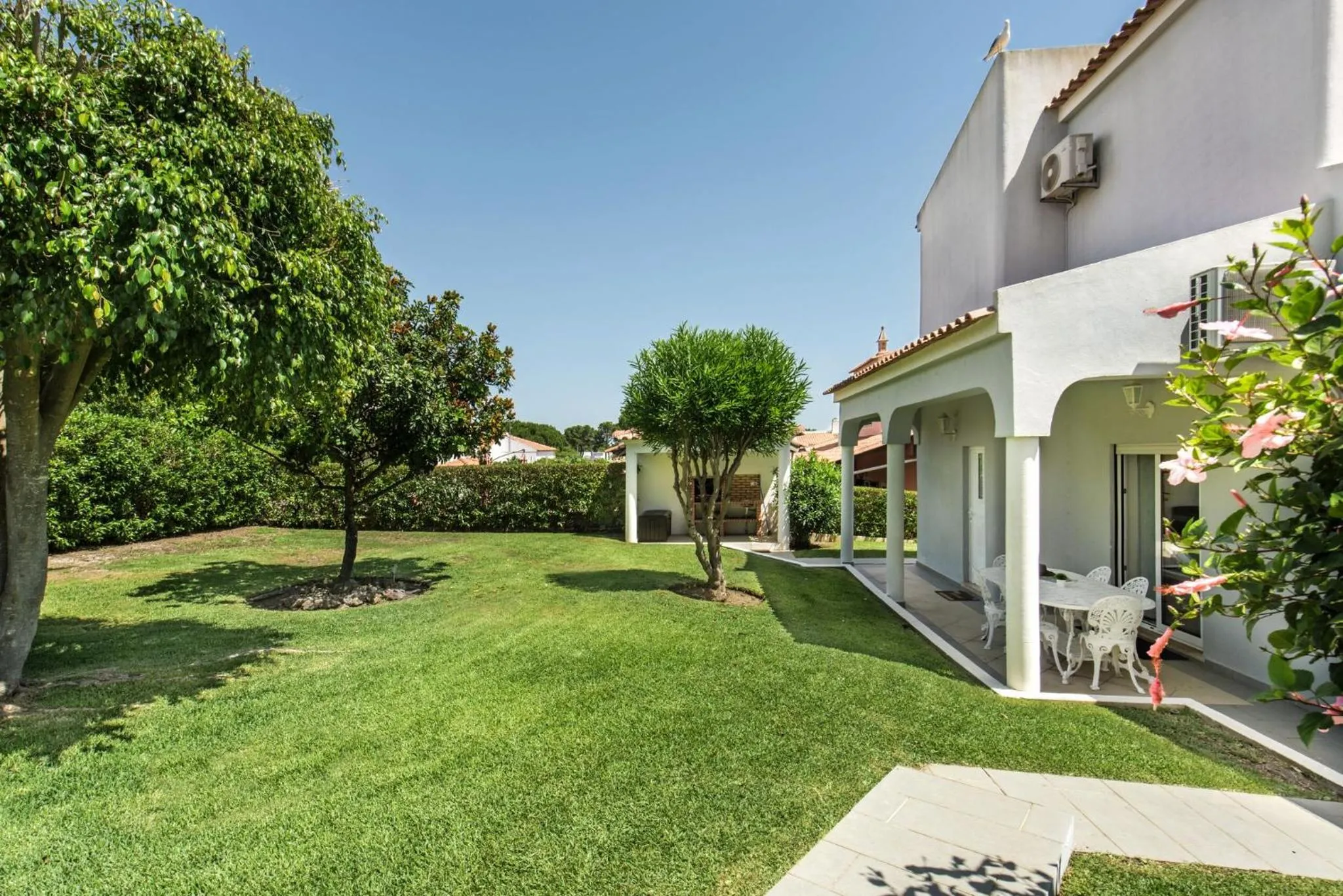 Animals in Charming Villa With Private Pool in Vibrant Vilamoura, Free AC and Wifi