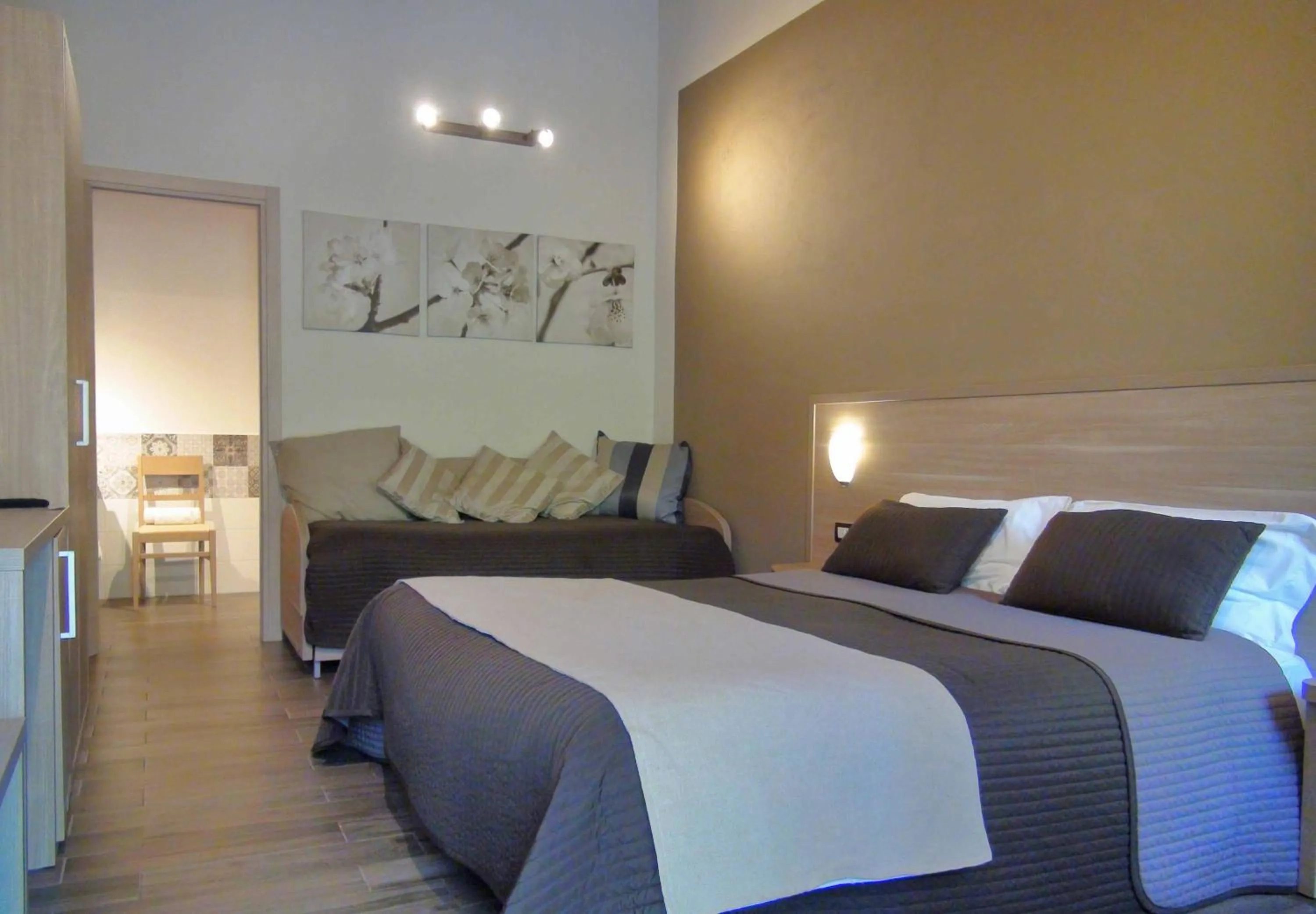 Photo of the whole room, Bed in Baglio Siciliamo Country House