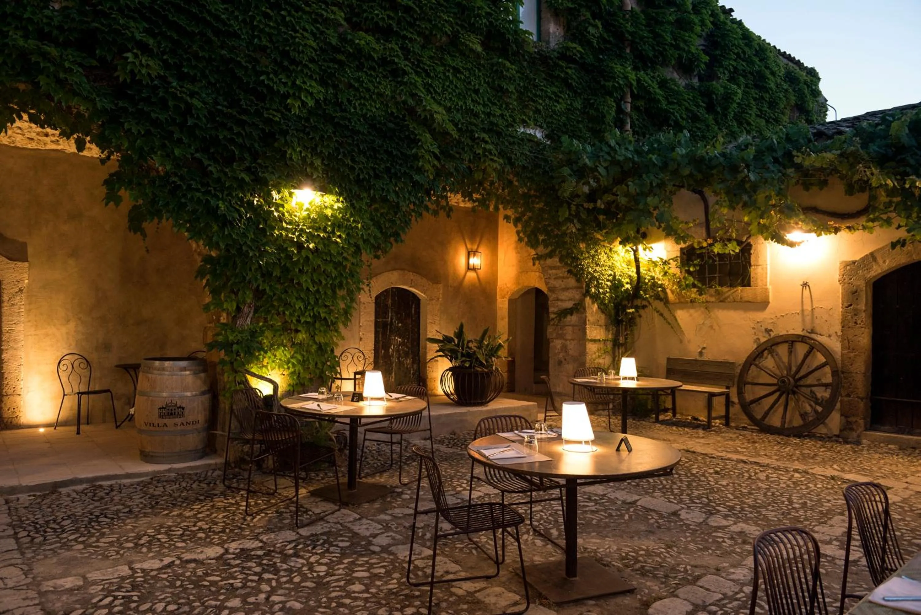 Restaurant/places to eat in Baglio Siciliamo Country House
