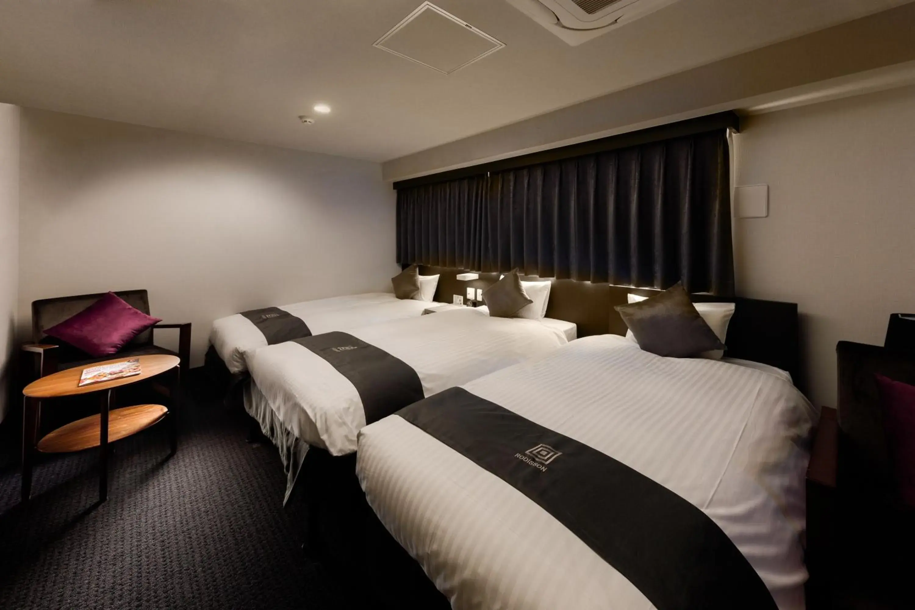 Bed in Rodisson Hotel Kyoto Shichijo