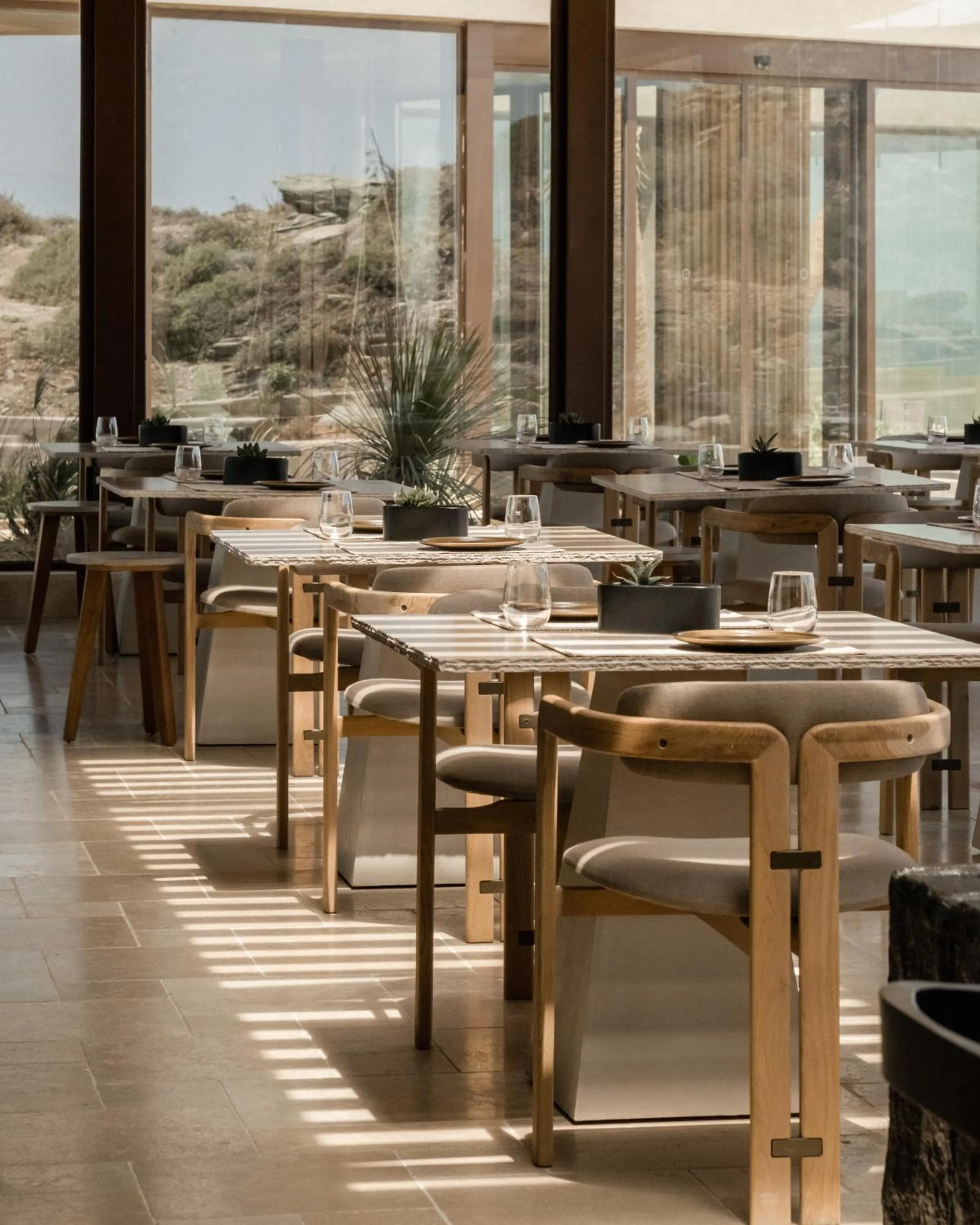 Restaurant/places to eat in Acro Suites - A Wellbeing Resort