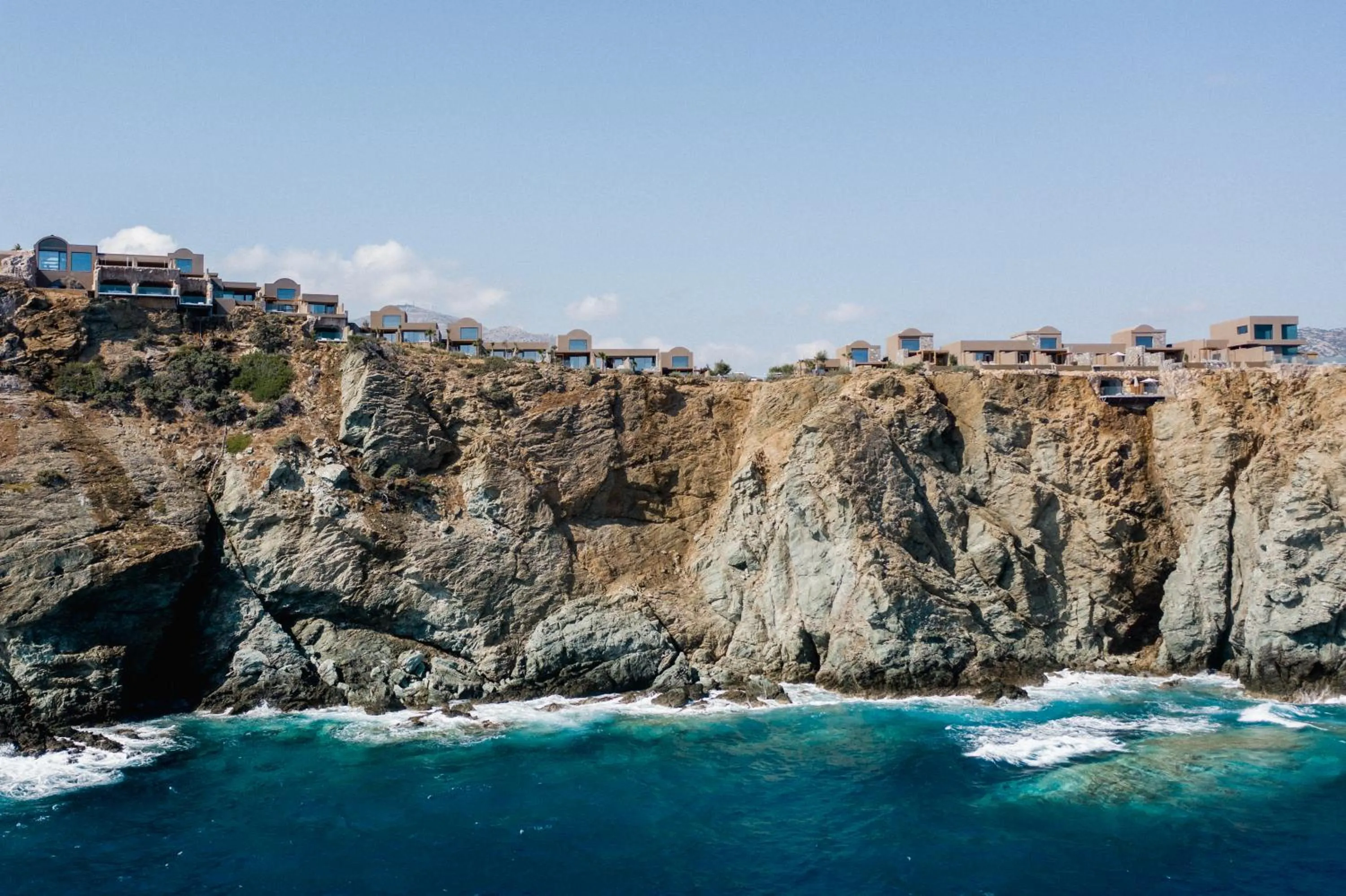 Day in Acro Suites - A Wellbeing Resort