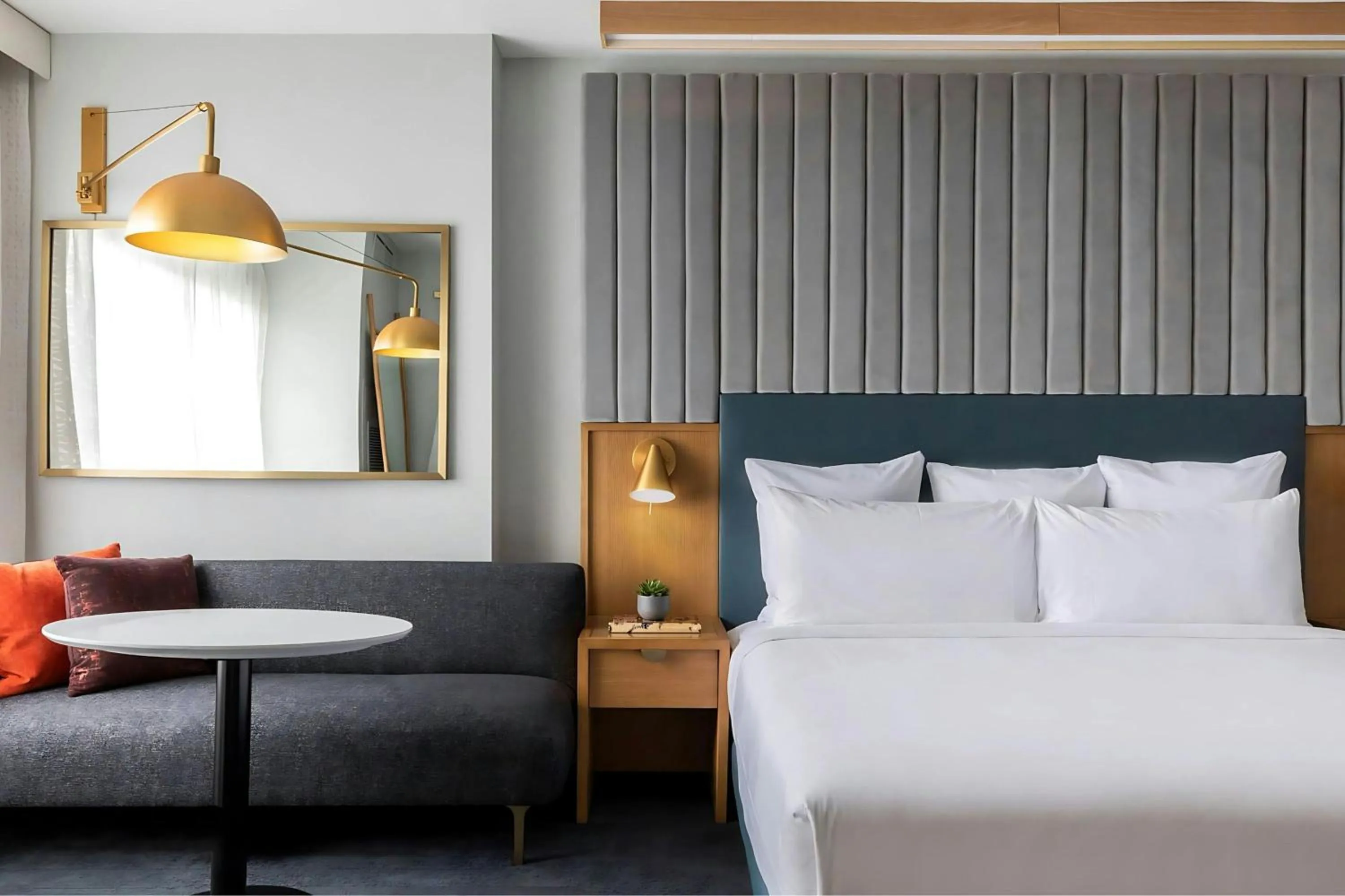 Photo of the whole room, Bed in Hotel 55