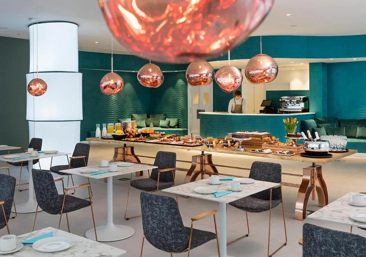 Restaurant/places to eat in Axel Hotel San Sebastián - Adults Only