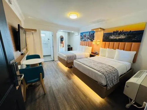 The Lexmar - Dodger Stadium Hollywood