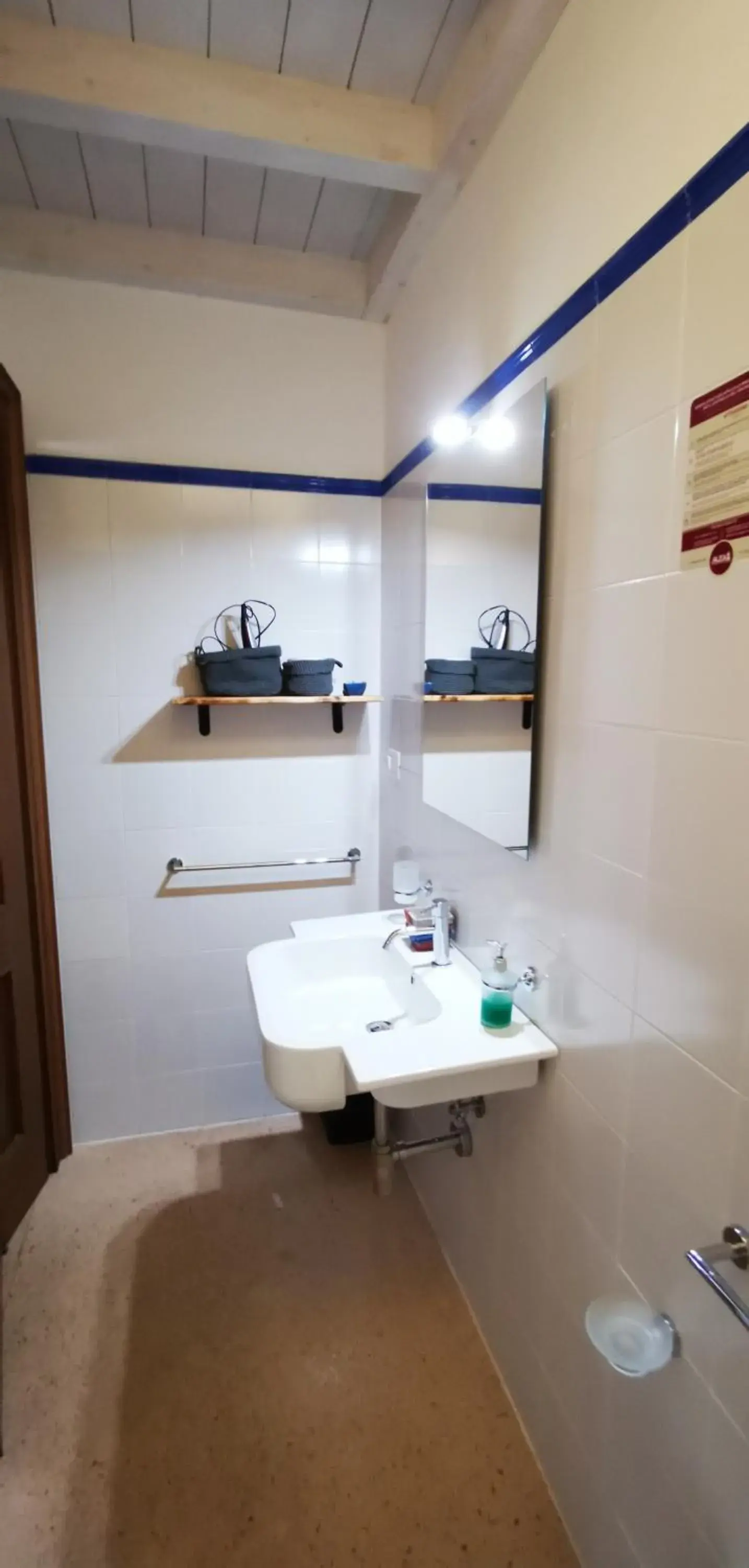 Standard Twin Room in Casina Raho B&B Standard Twin Room in Casina Raho B&B