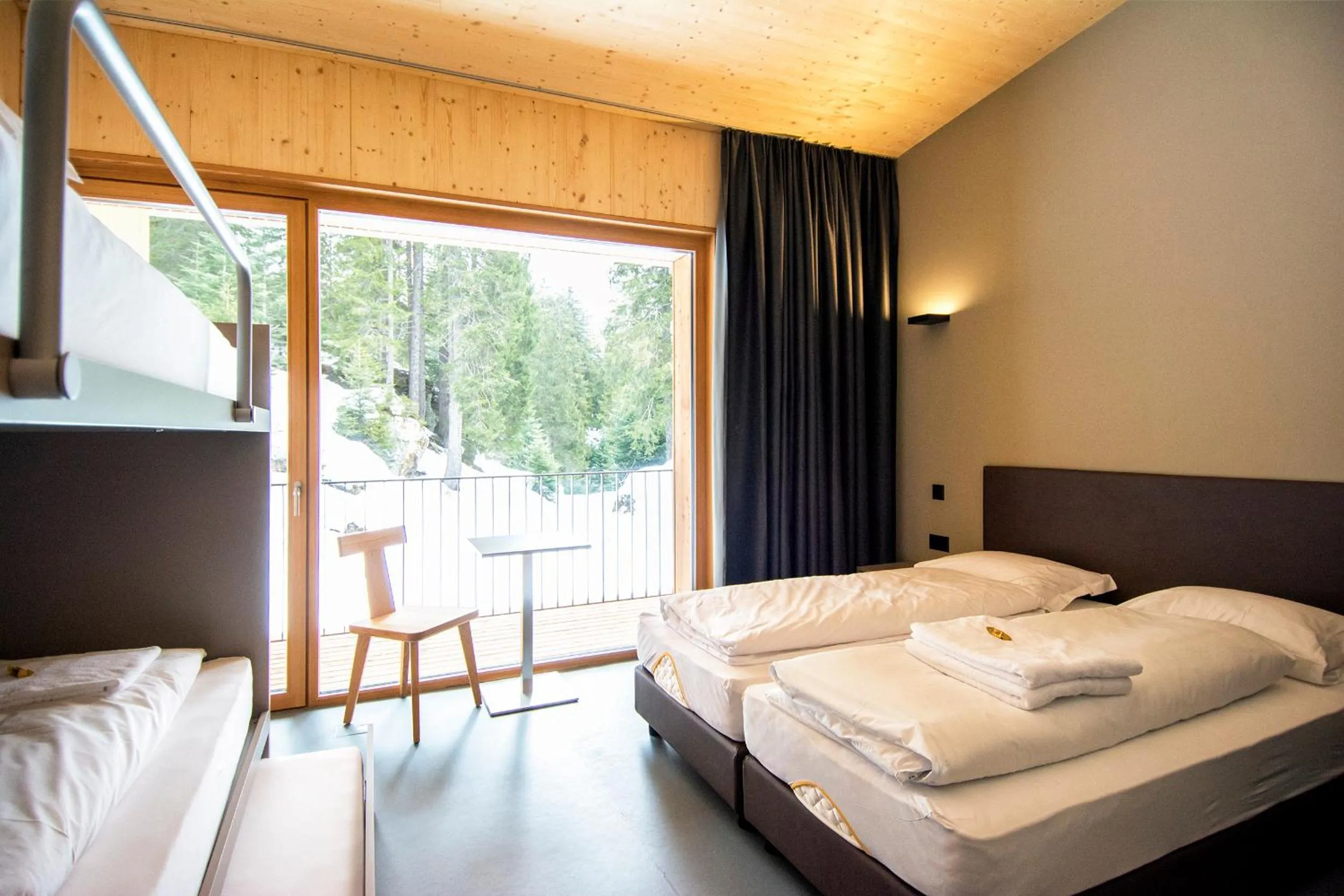 Bedroom, Bed in Campra Alpine Lodge & Spa