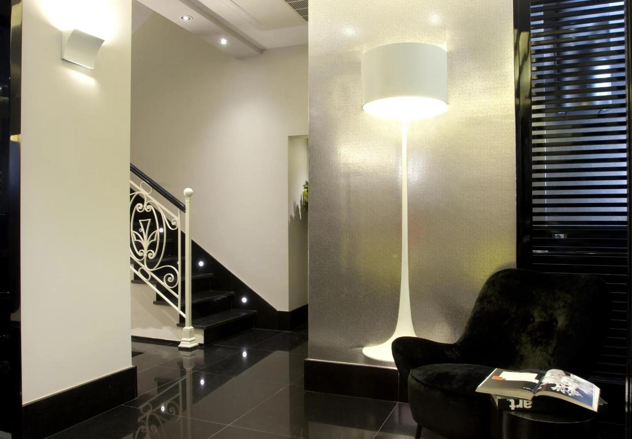 Decorative detail in Mood44