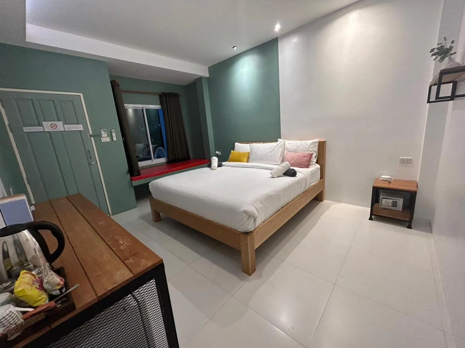 Bedroom, Bed in Phangan Hometown Resort - Adults Only