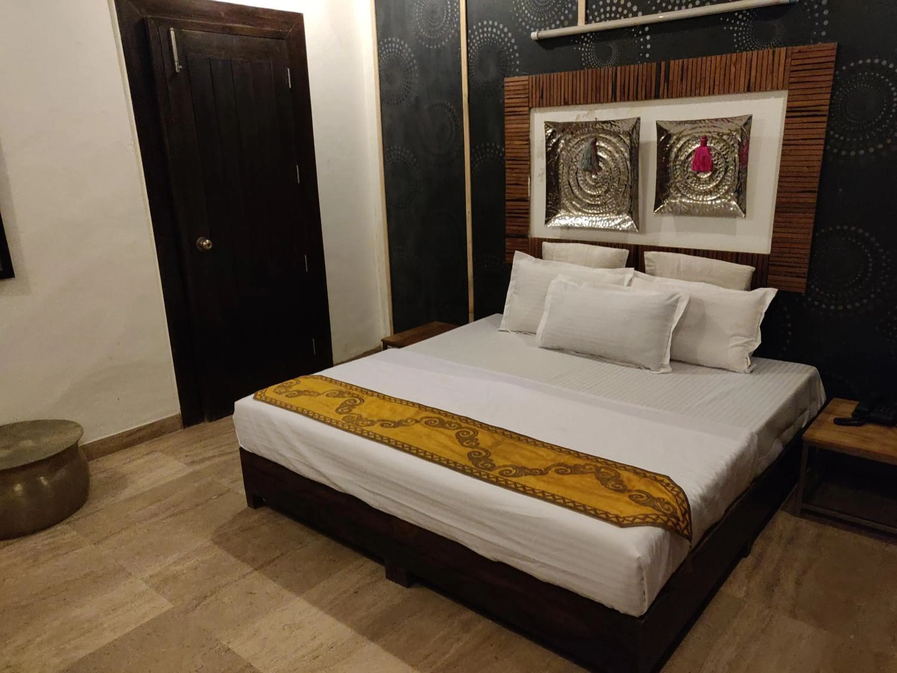 Photo of the whole room, Bed in Aakritii Hotels