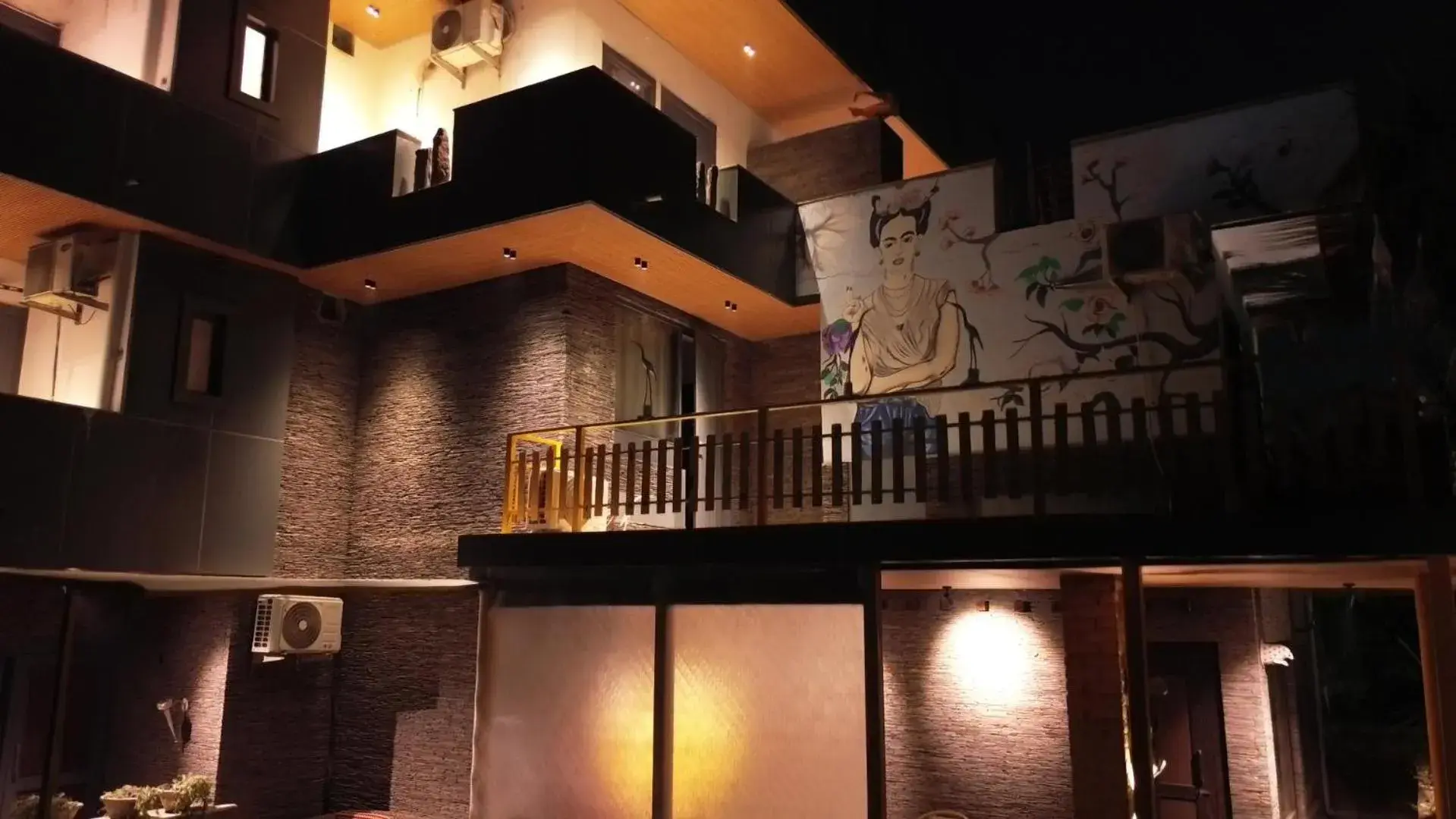 Property building in Aakritii Hotels Property building in Aakritii Hotels