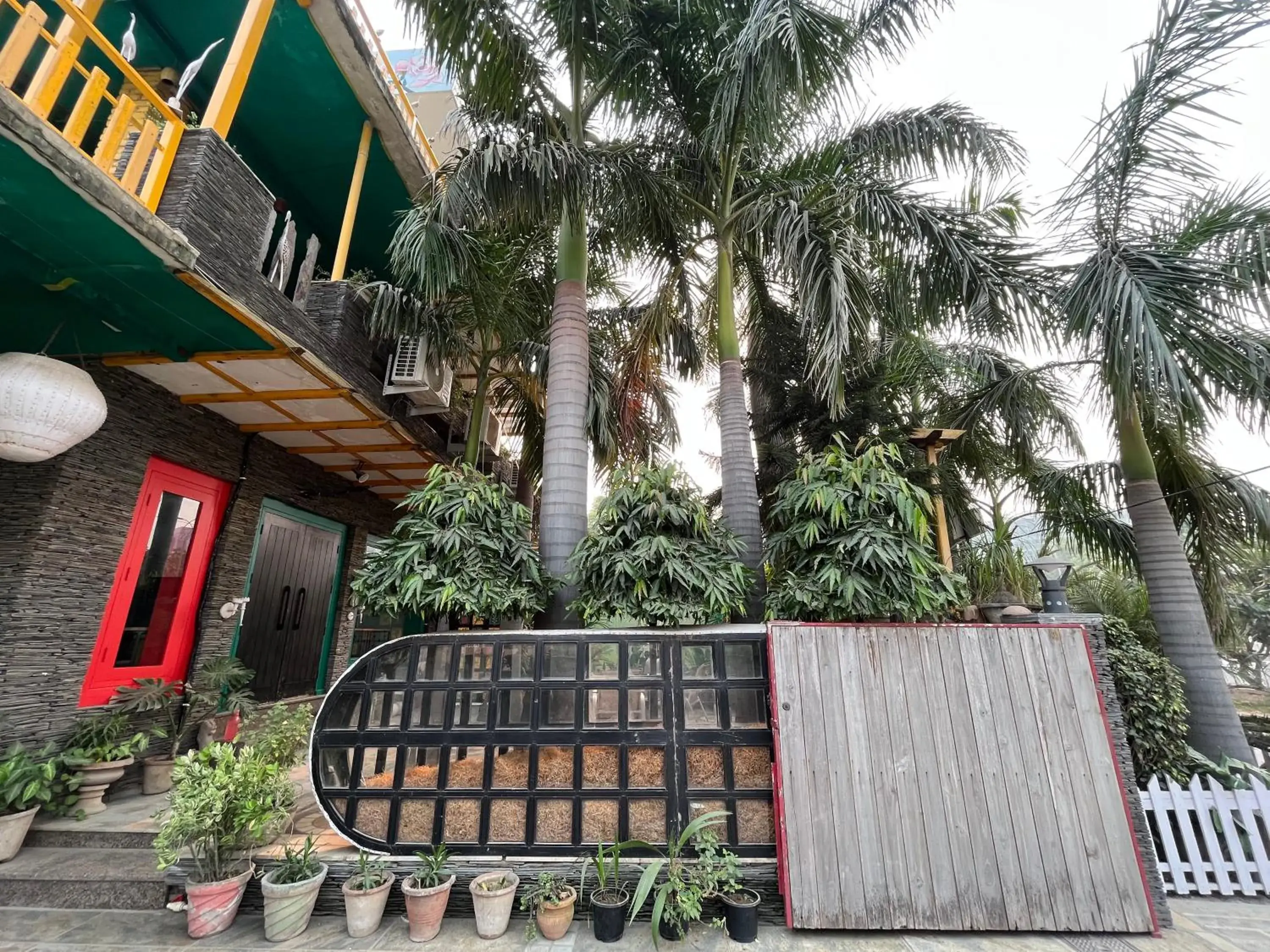 Property building in Aakritii Hotels Property building in Aakritii Hotels