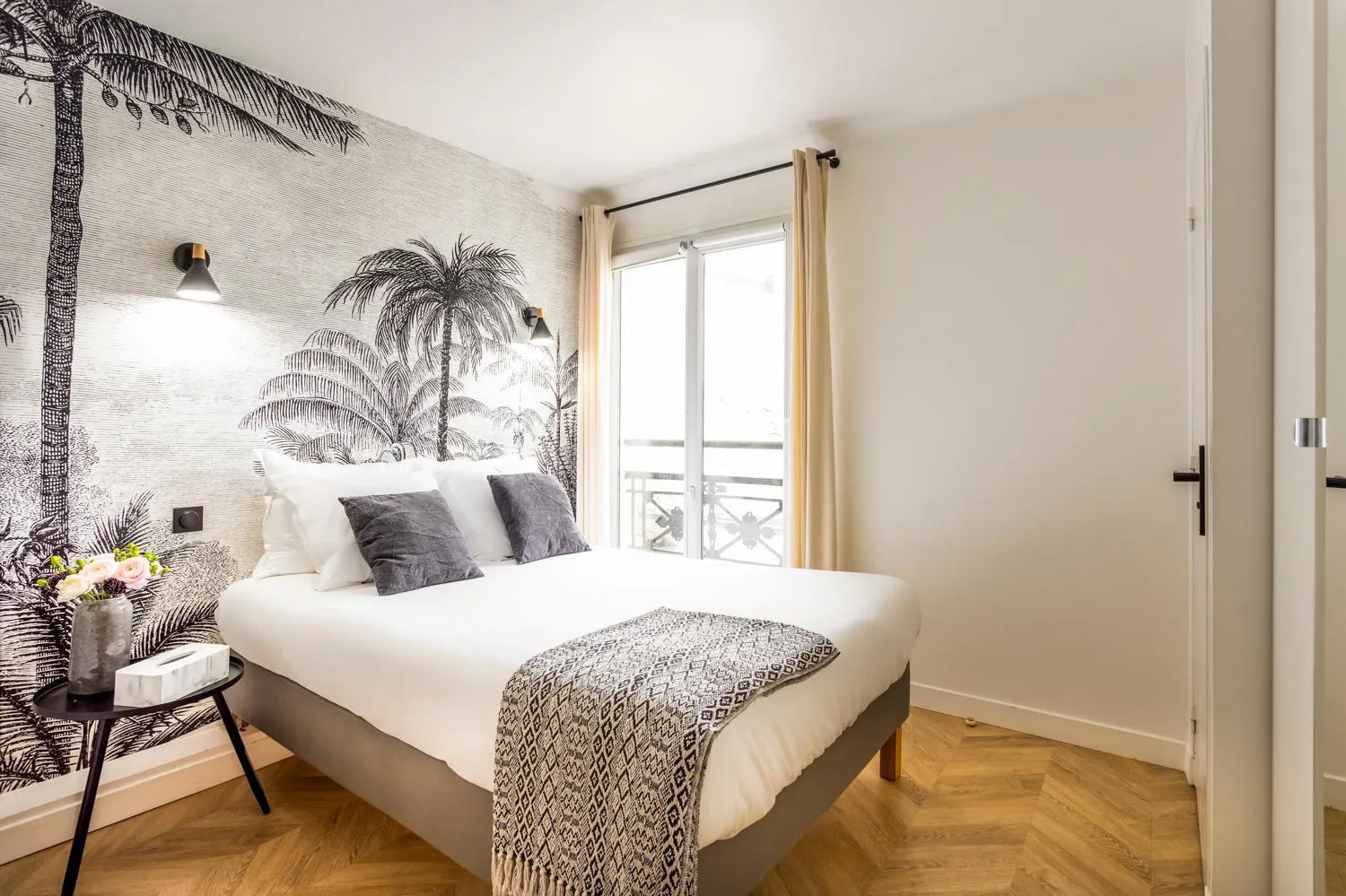 Bed in Best Stay Jeuneurs