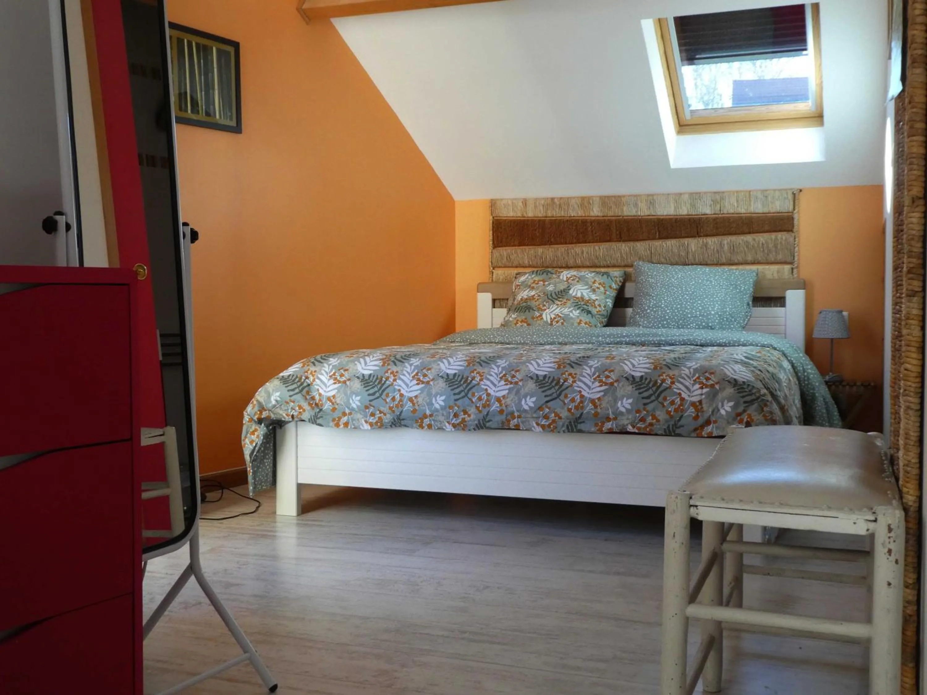 Bed in LA TUILIERE