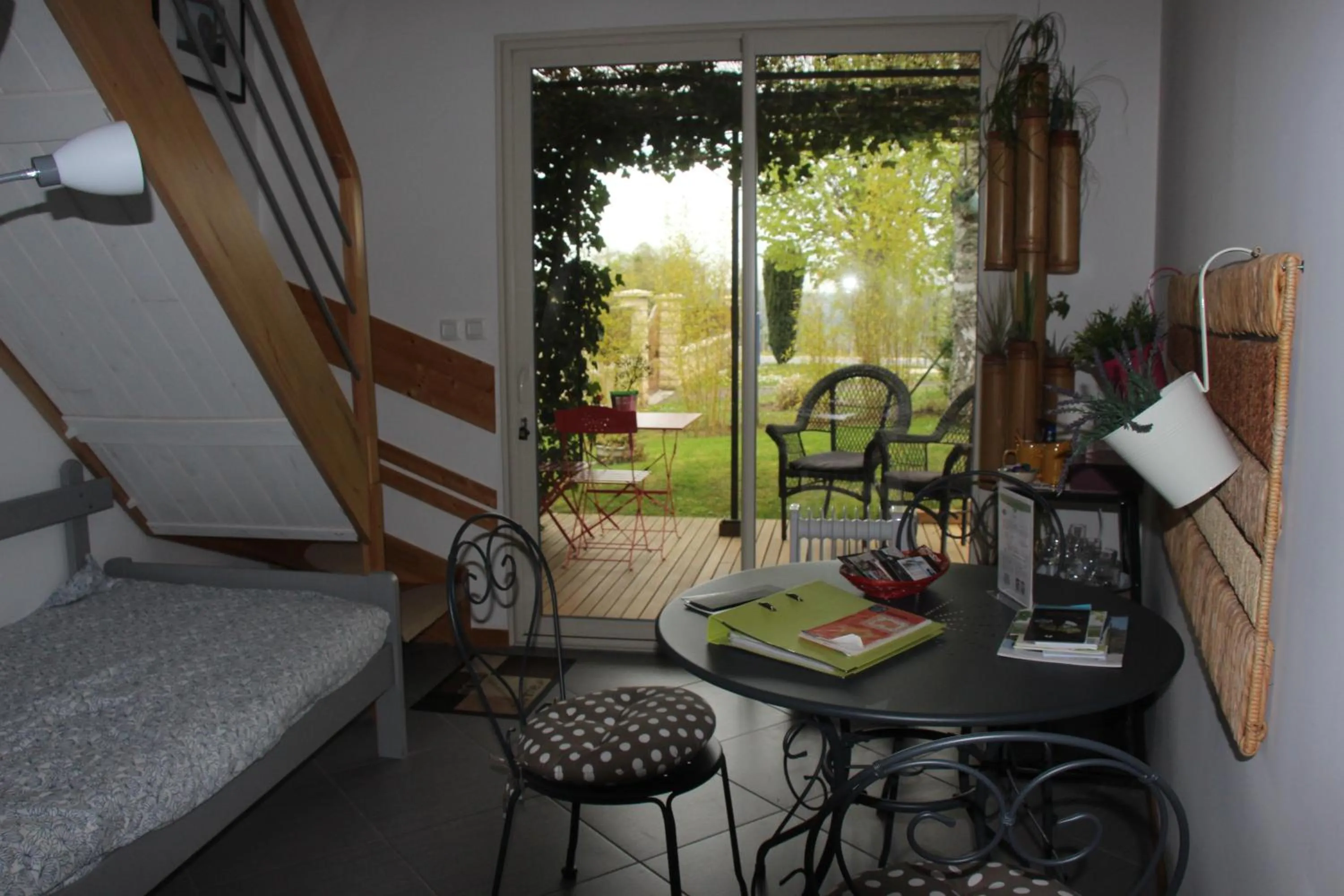 Patio in LA TUILIERE