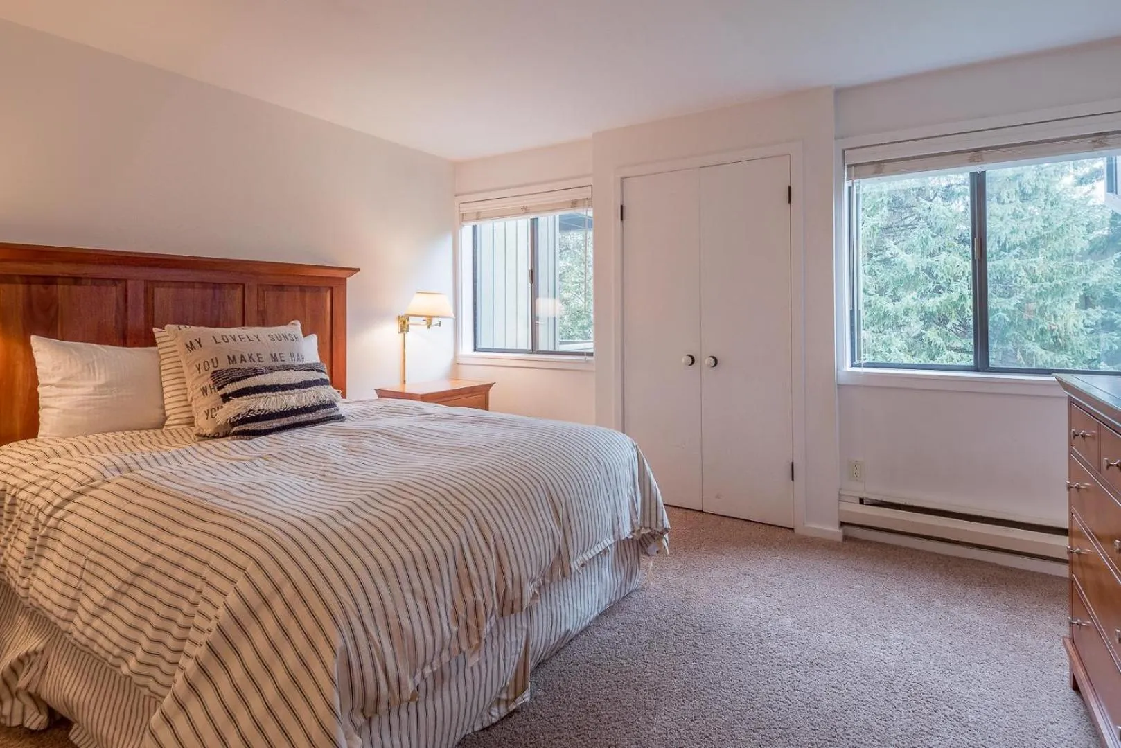 Bed in Cottonwood Condo 1413A