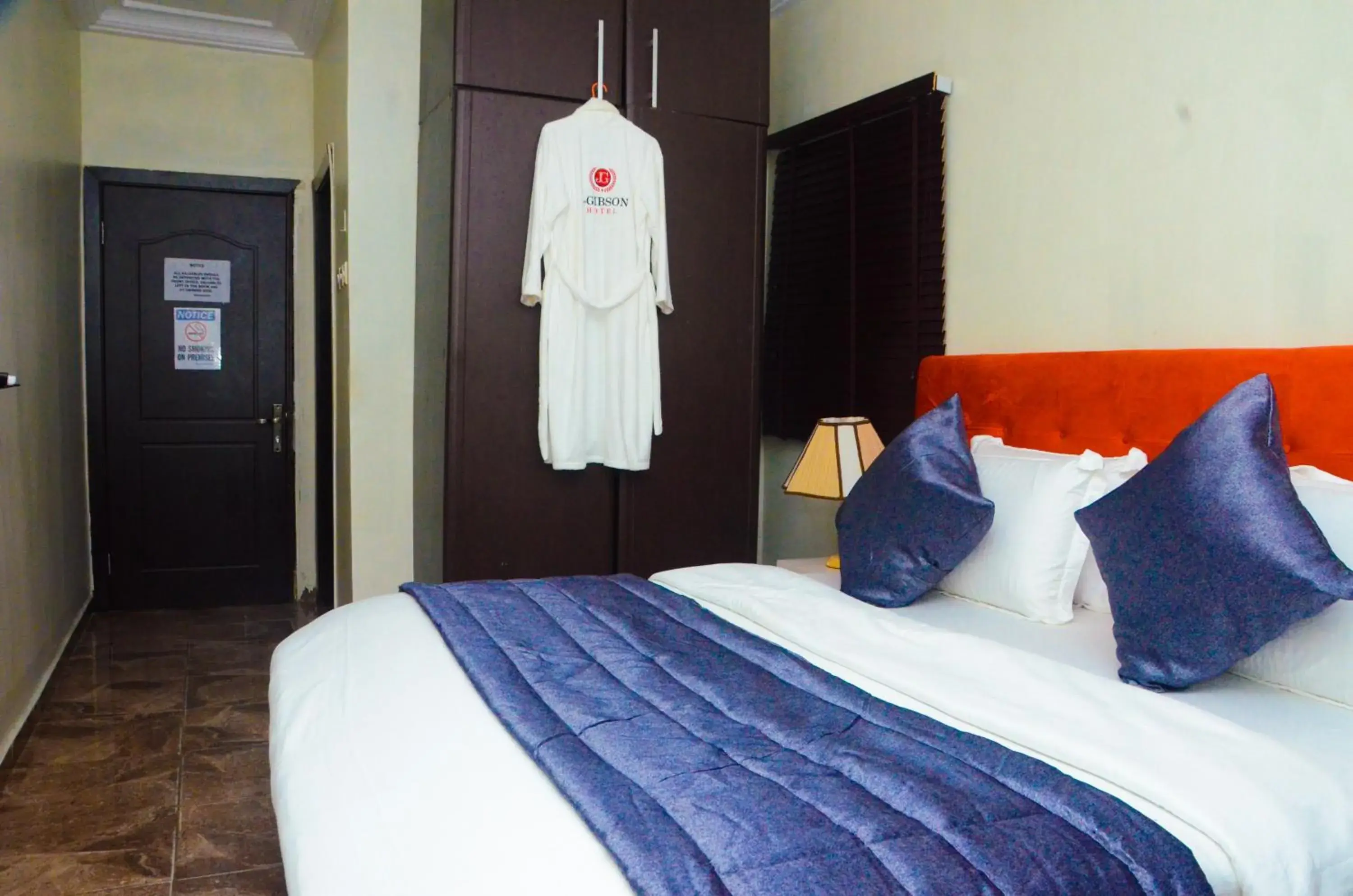 Standard Double Room in J Gibson Hotel Standard Double Room in J Gibson Hotel