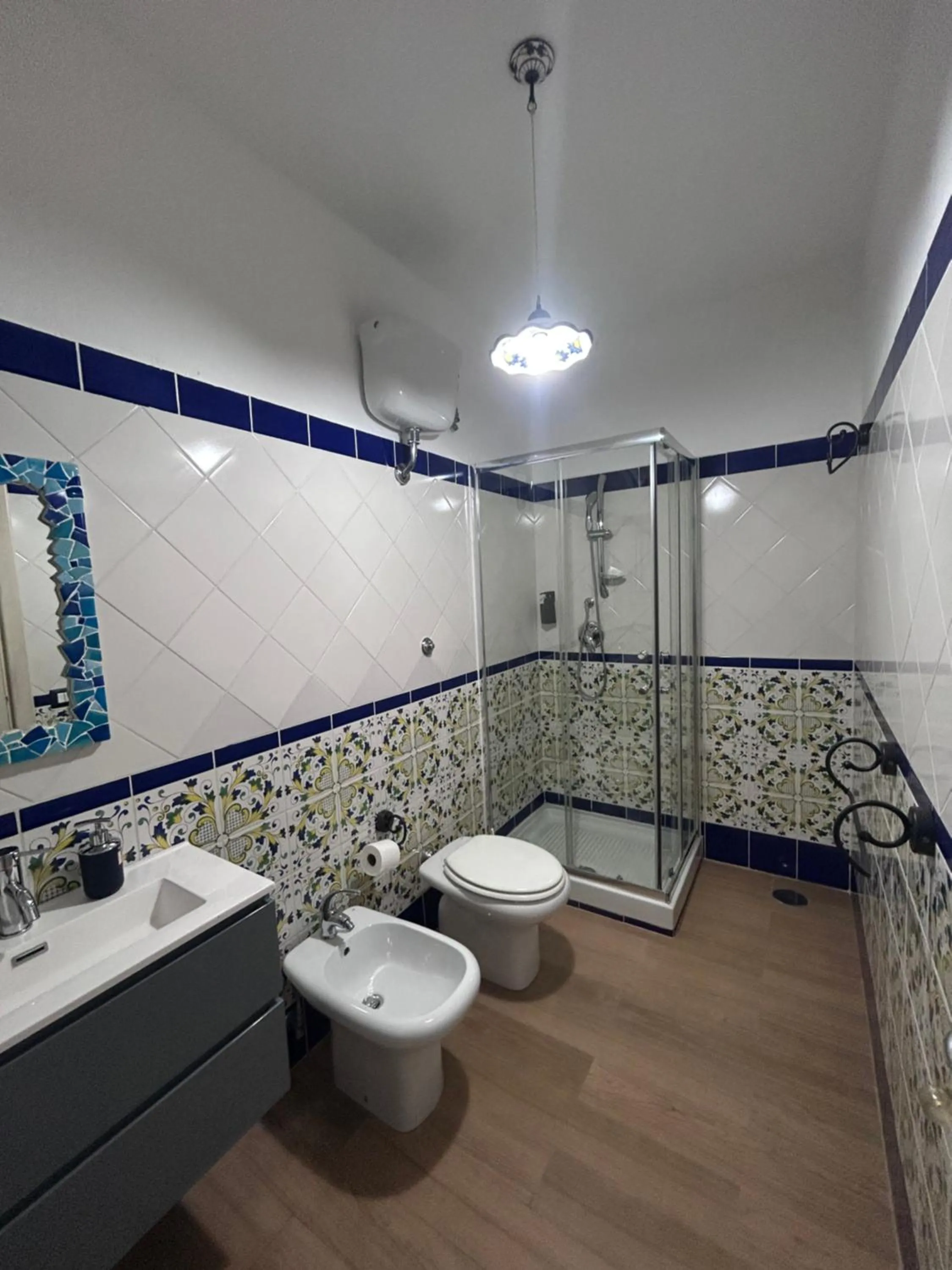 Bathroom in Antica Dimora Palinuro