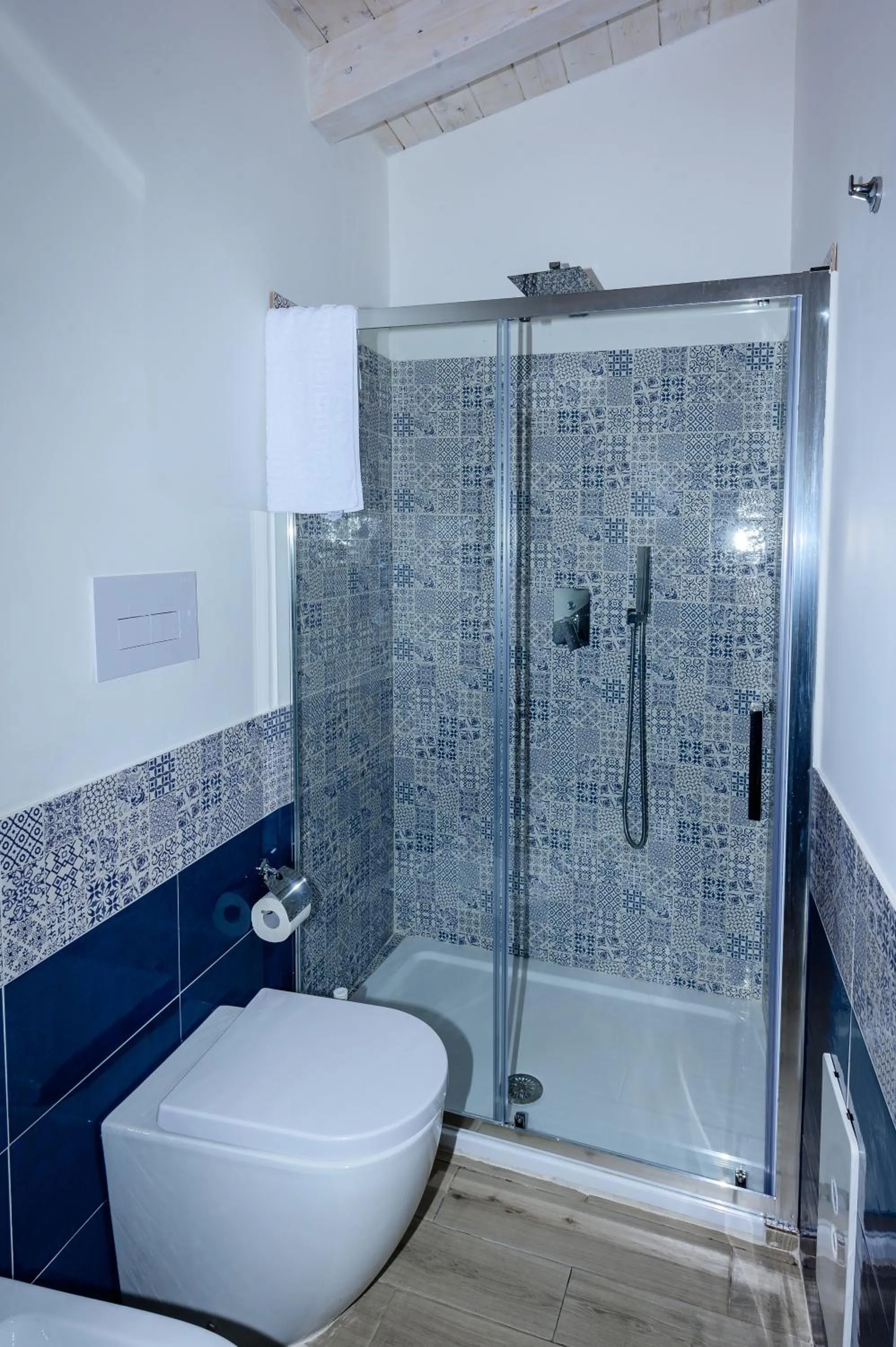 Bathroom in Antica Dimora Palinuro