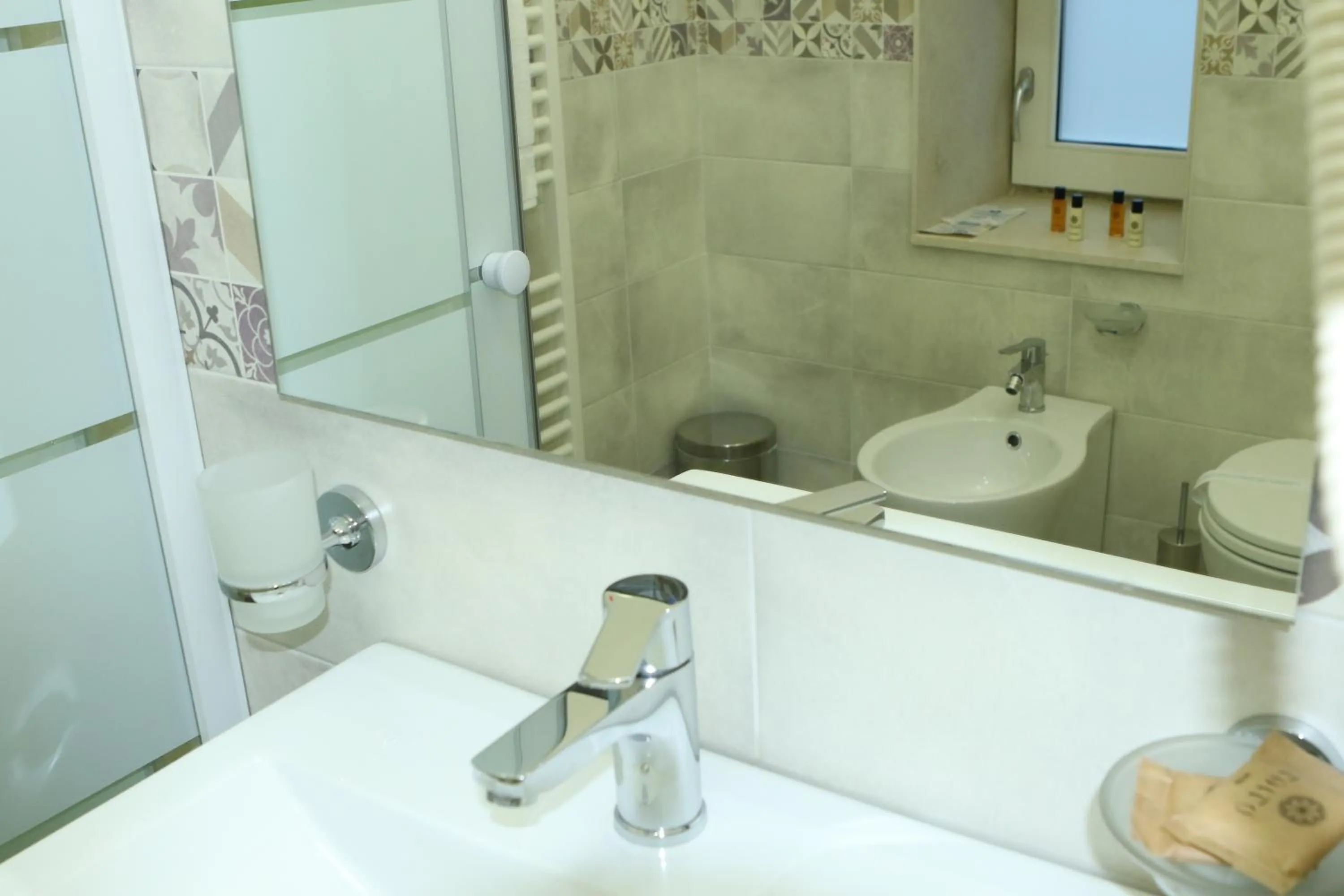 Deluxe Double or Twin Room with Balcony in Il Canale Design House
