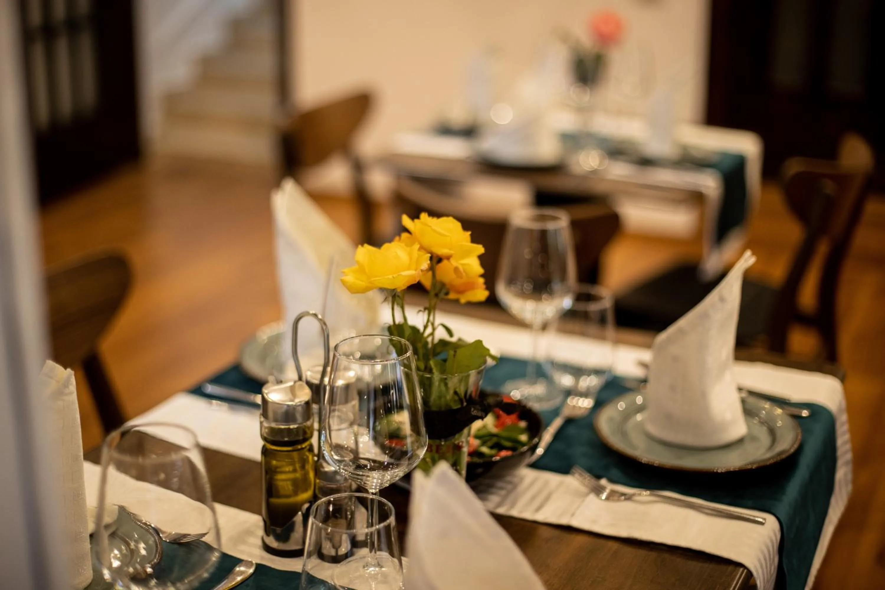 Restaurant/places to eat in VILA SANREMO