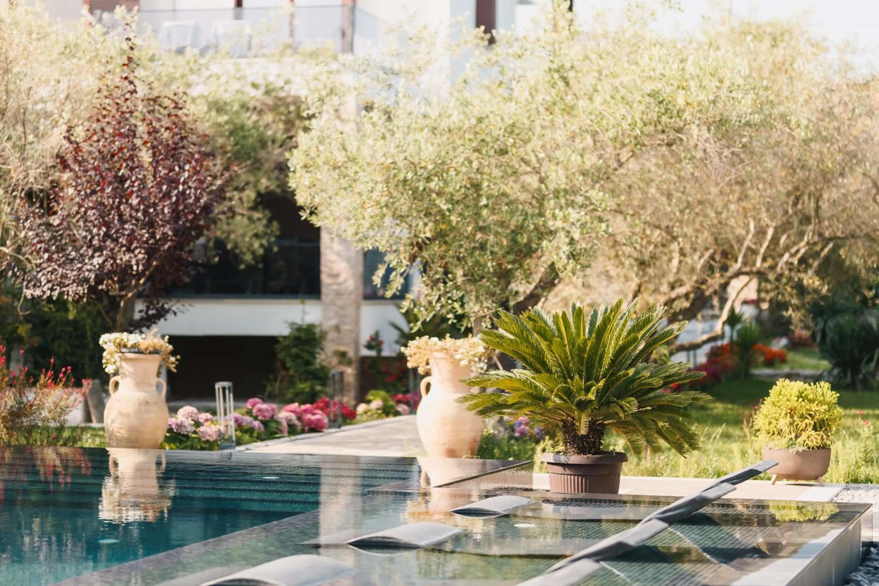 Giardino Lux Apartments