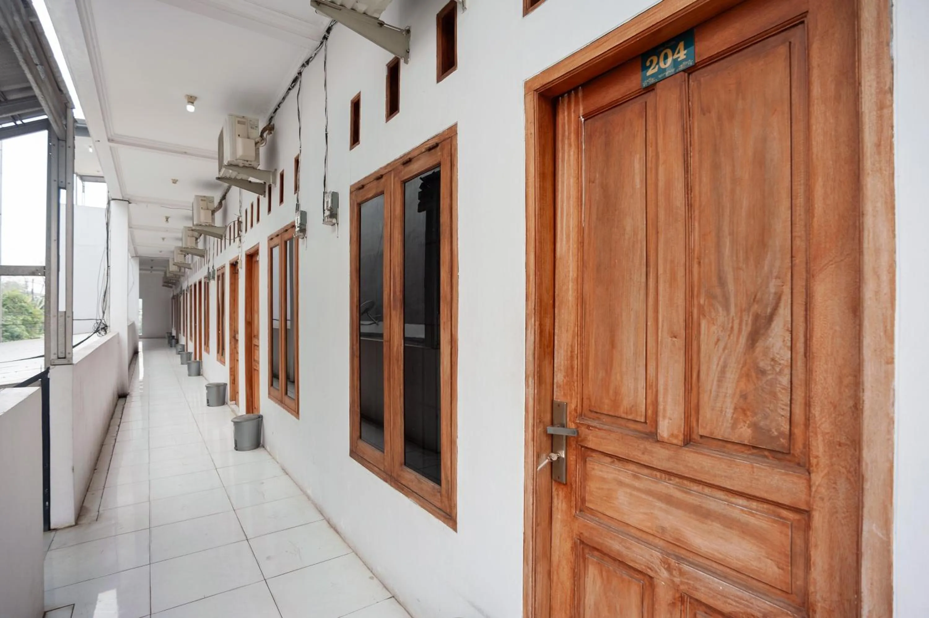 Property building in RedDoorz Syariah near Jatisampurna Hospital