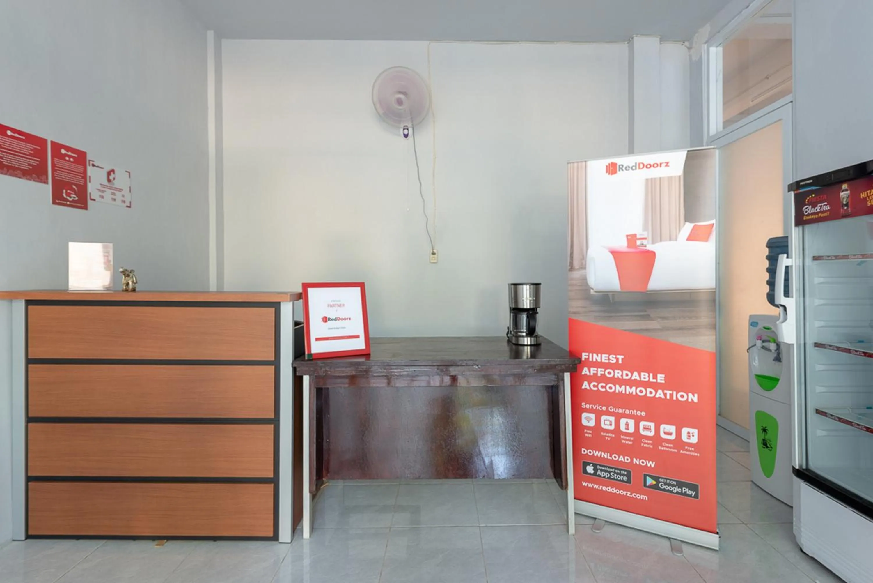 RedDoorz Plus Syariah @ Raya Nginden 2