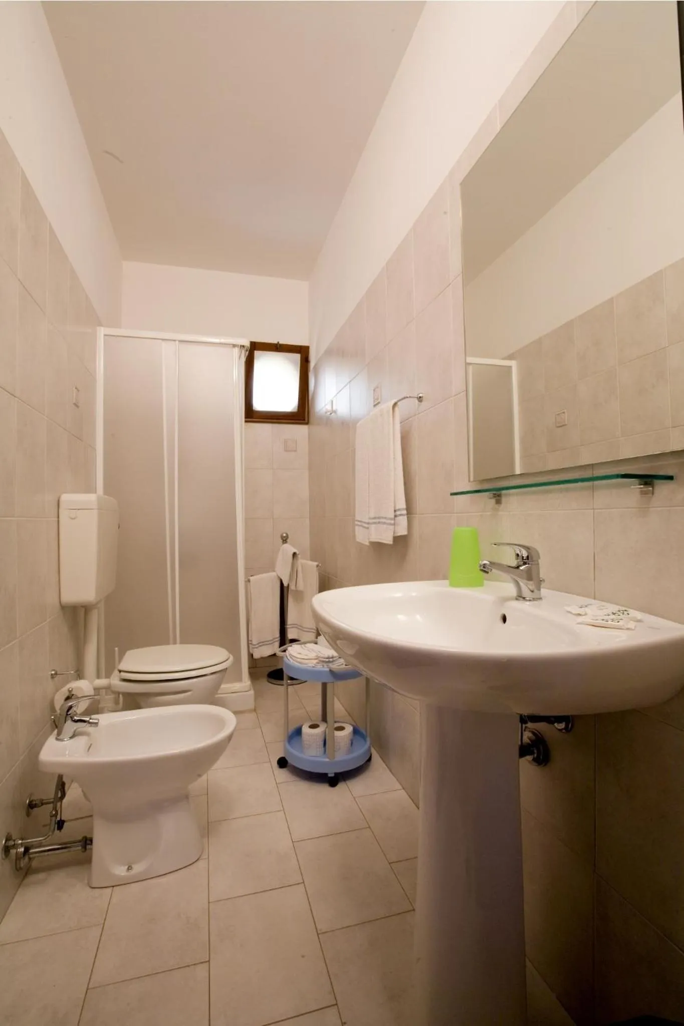 Bathroom in Aziyz Camere