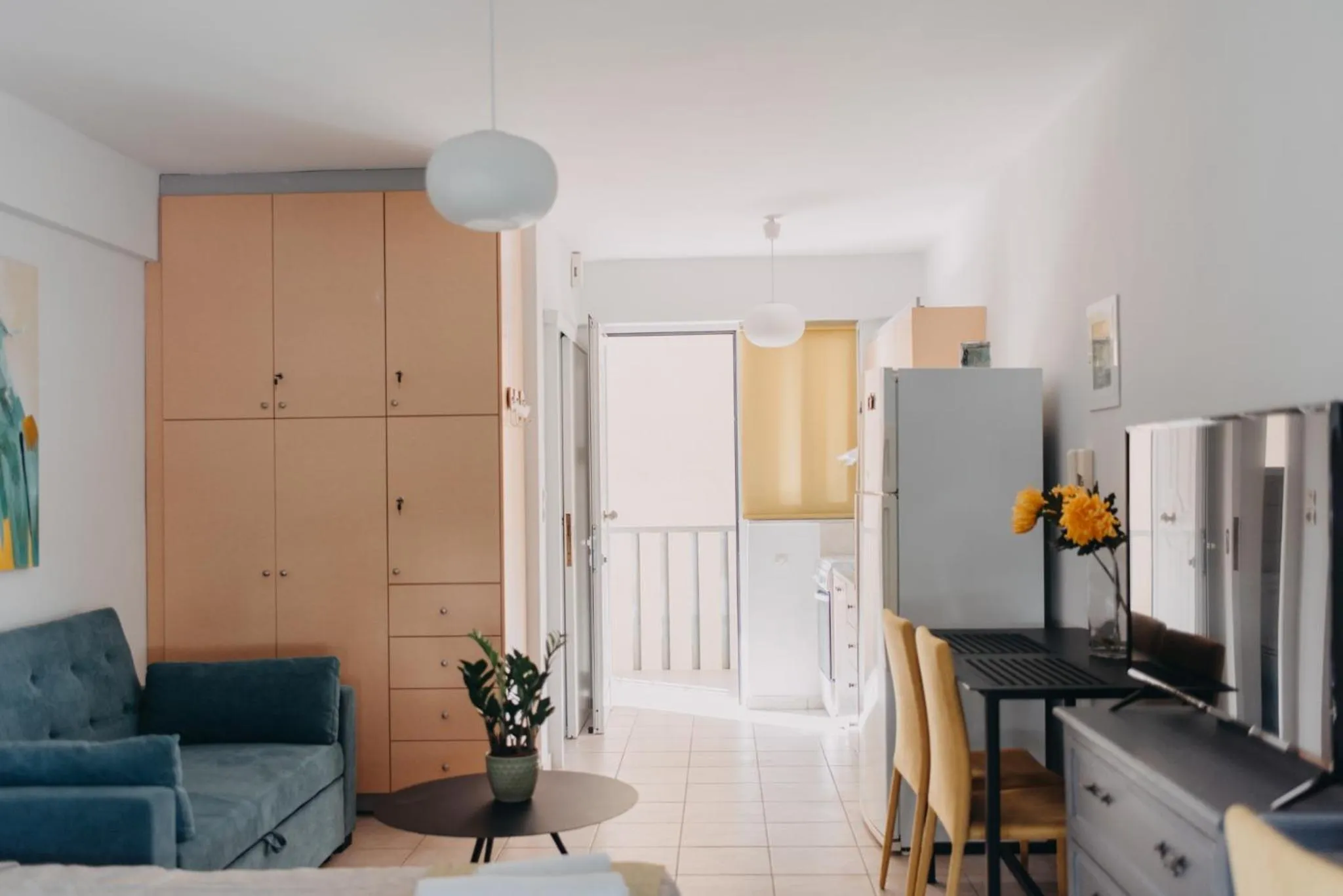 TV and multimedia in Best House, Nirvana II, Patra