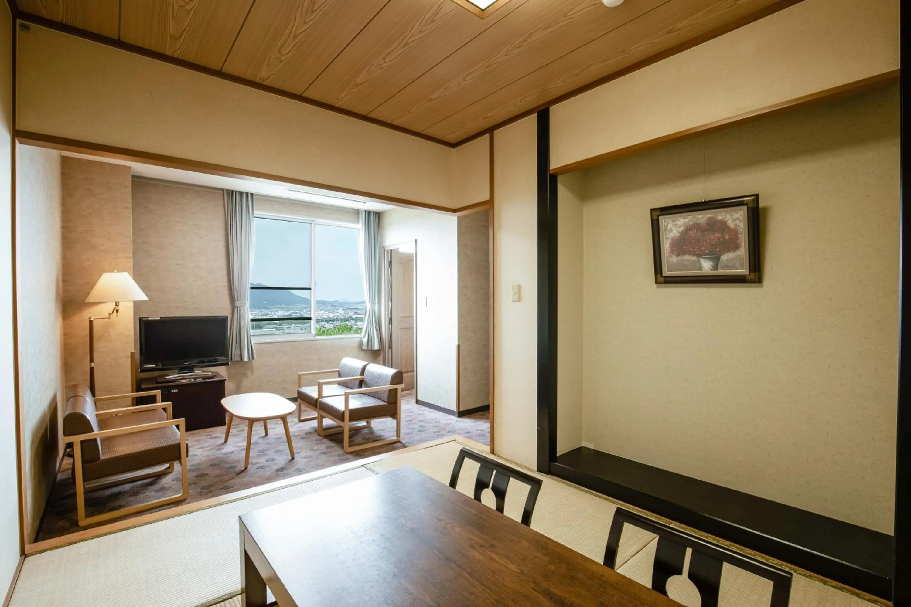 Photo of the whole room in KAMENOI HOTEL Kanonji