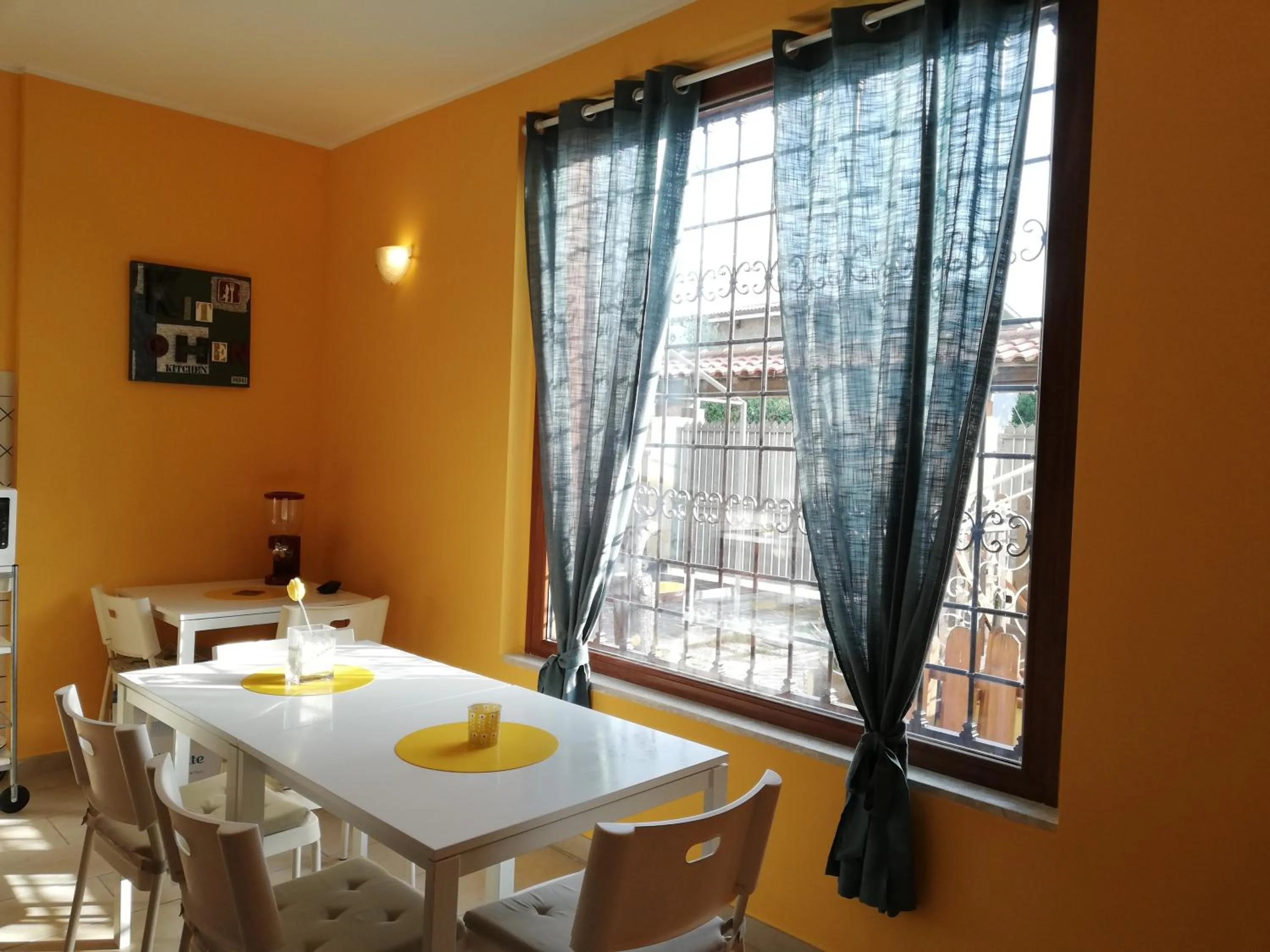 Breakfast in The Yellow House