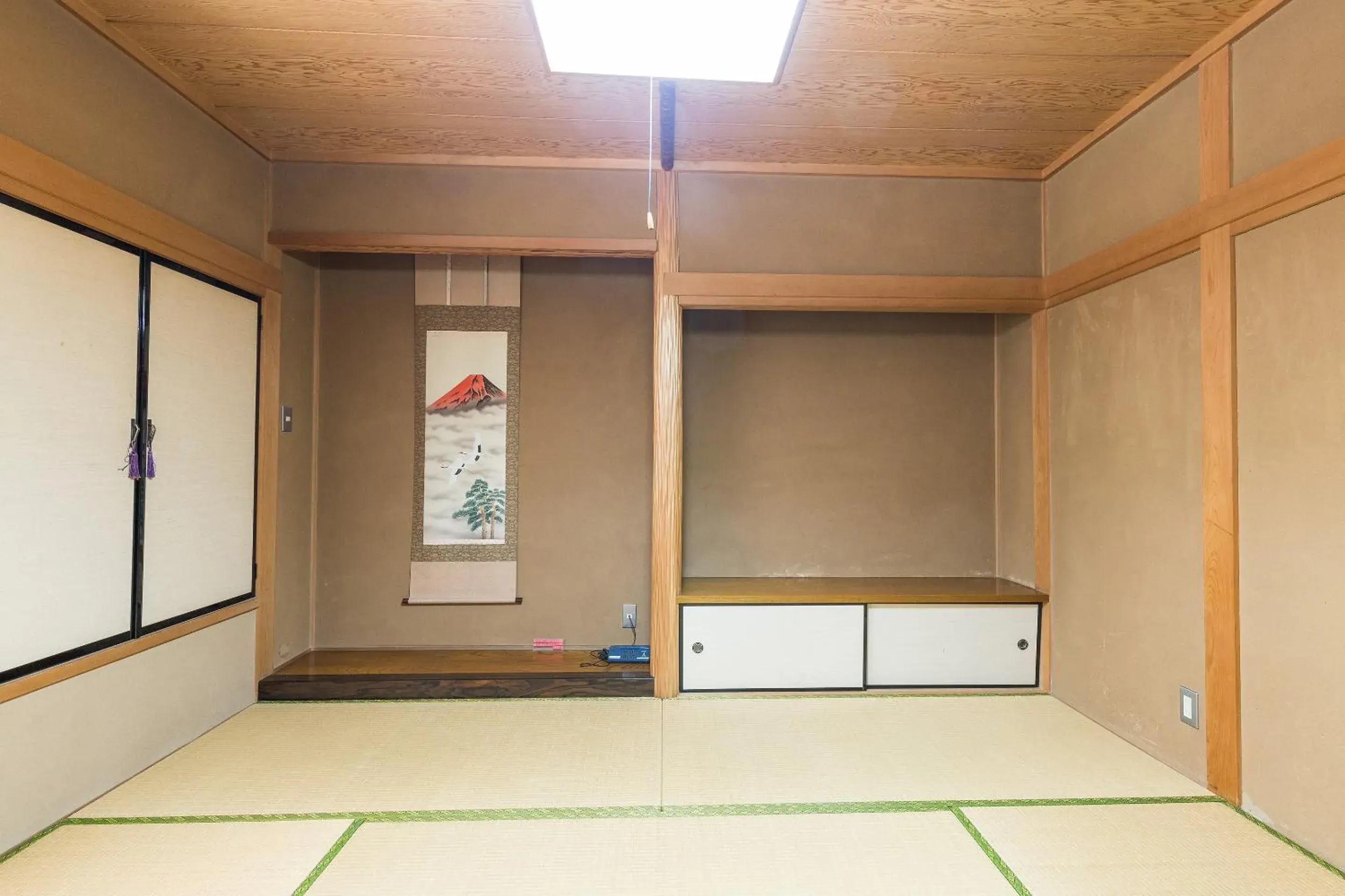 Japanese-Style Quadruple Room with Shared Bathroom - single occupancy - Non- Smoking in Tabist Samotokan Owariasahi Japanese-Style Quadruple Room with Shared Bathroom - single occupancy - Non- Smoking in Tabist Samotokan Owariasahi