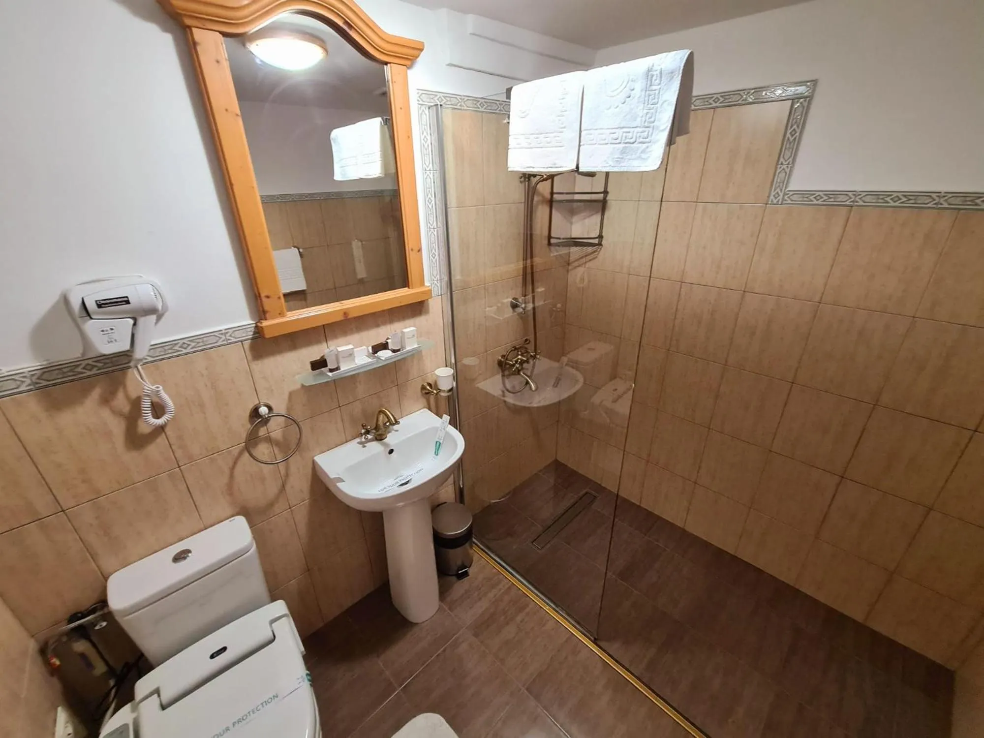 Bathroom in Armenopolis - Adults Only