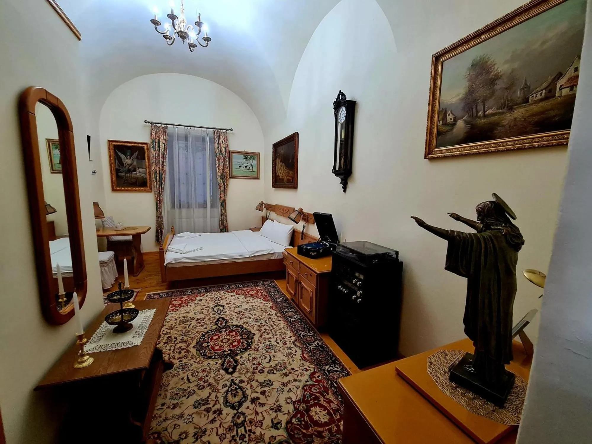 Bedroom, Bed in Armenopolis - Adults Only
