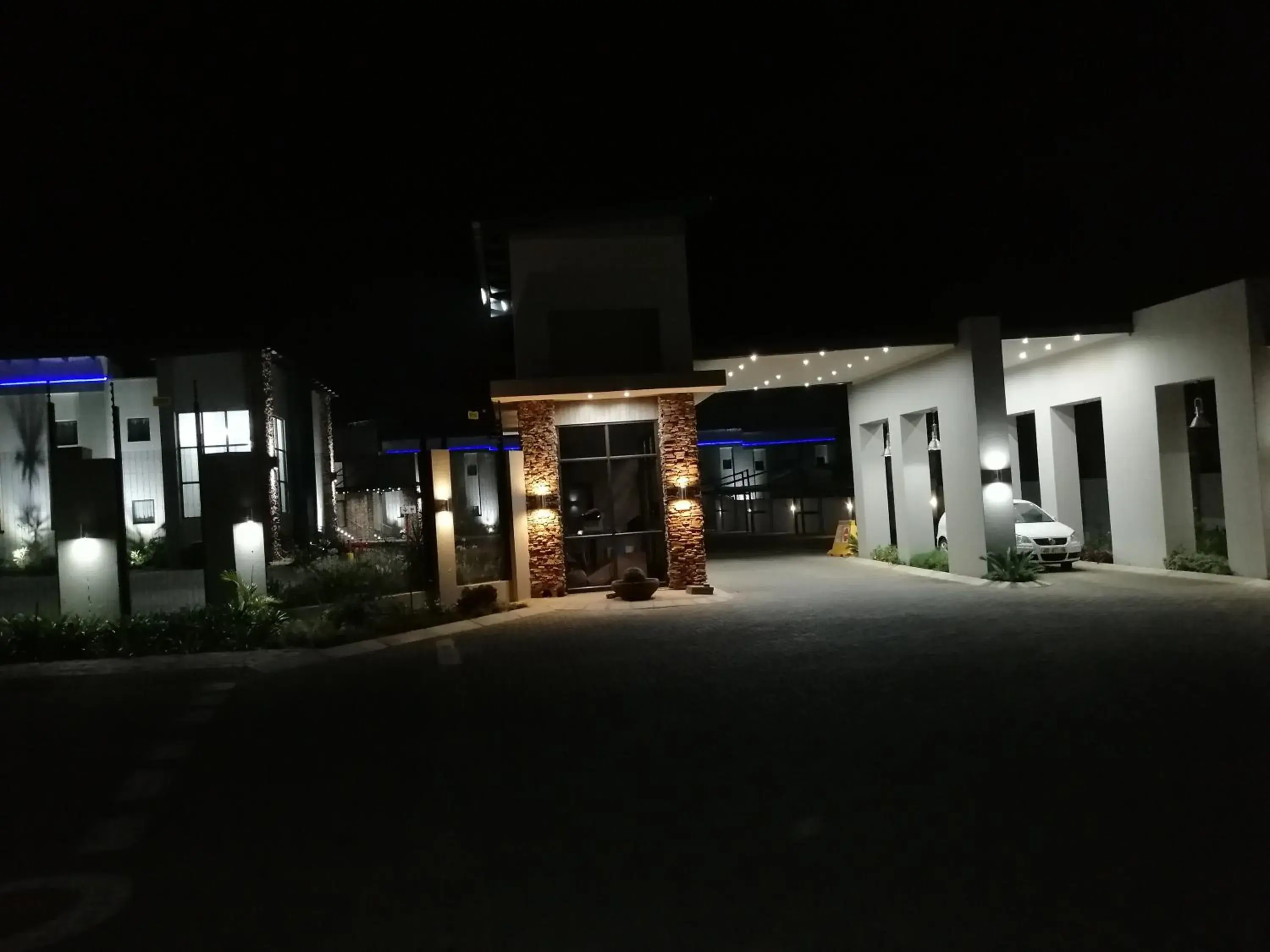 Property building in King's Palace Hotel Rustenburg Property building in King's Palace Hotel Rustenburg