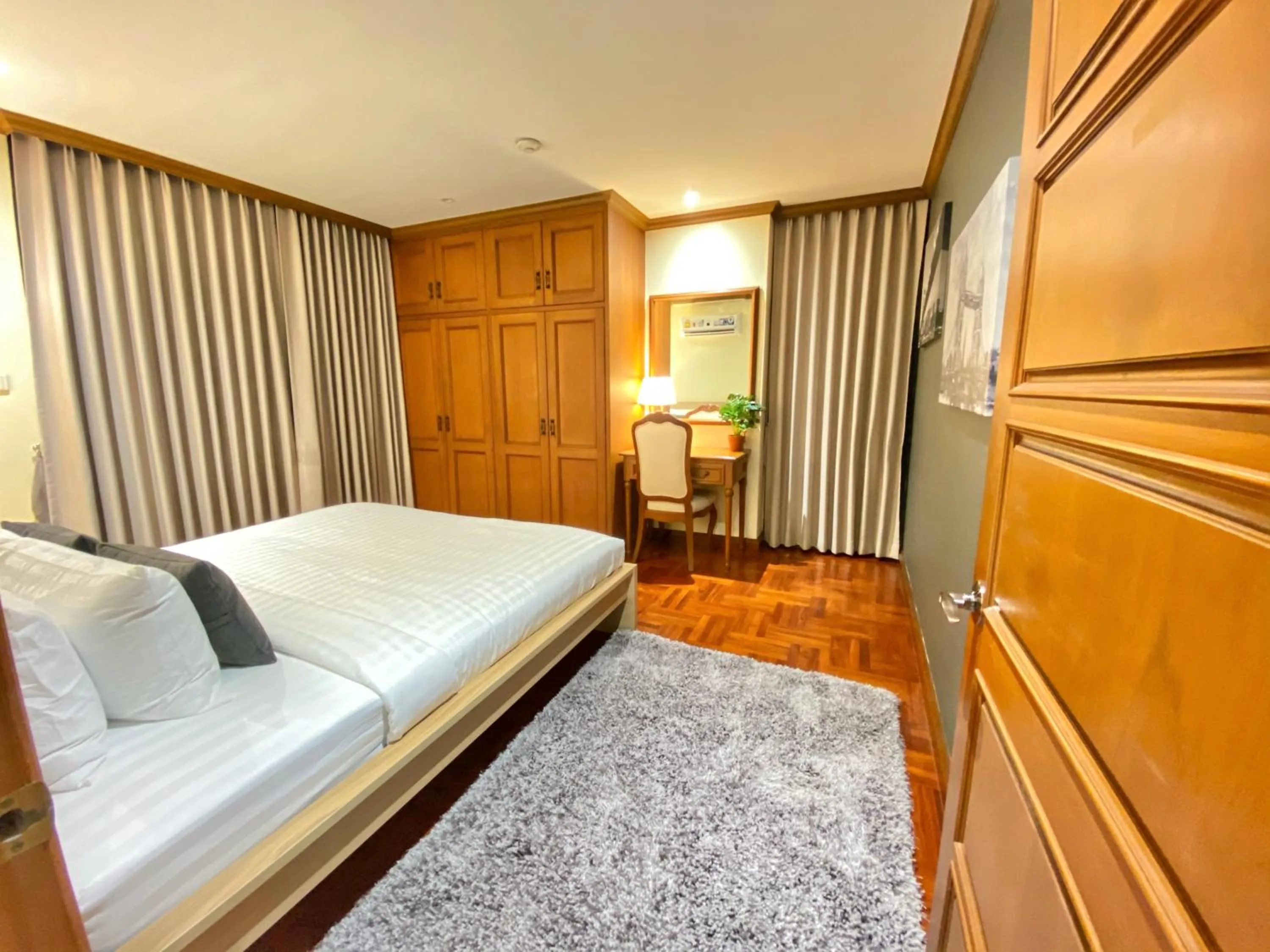 Bed in NT Place Sukhumvit Suites