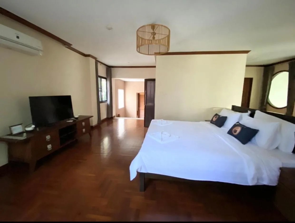 Bed in NT Place Sukhumvit Suites