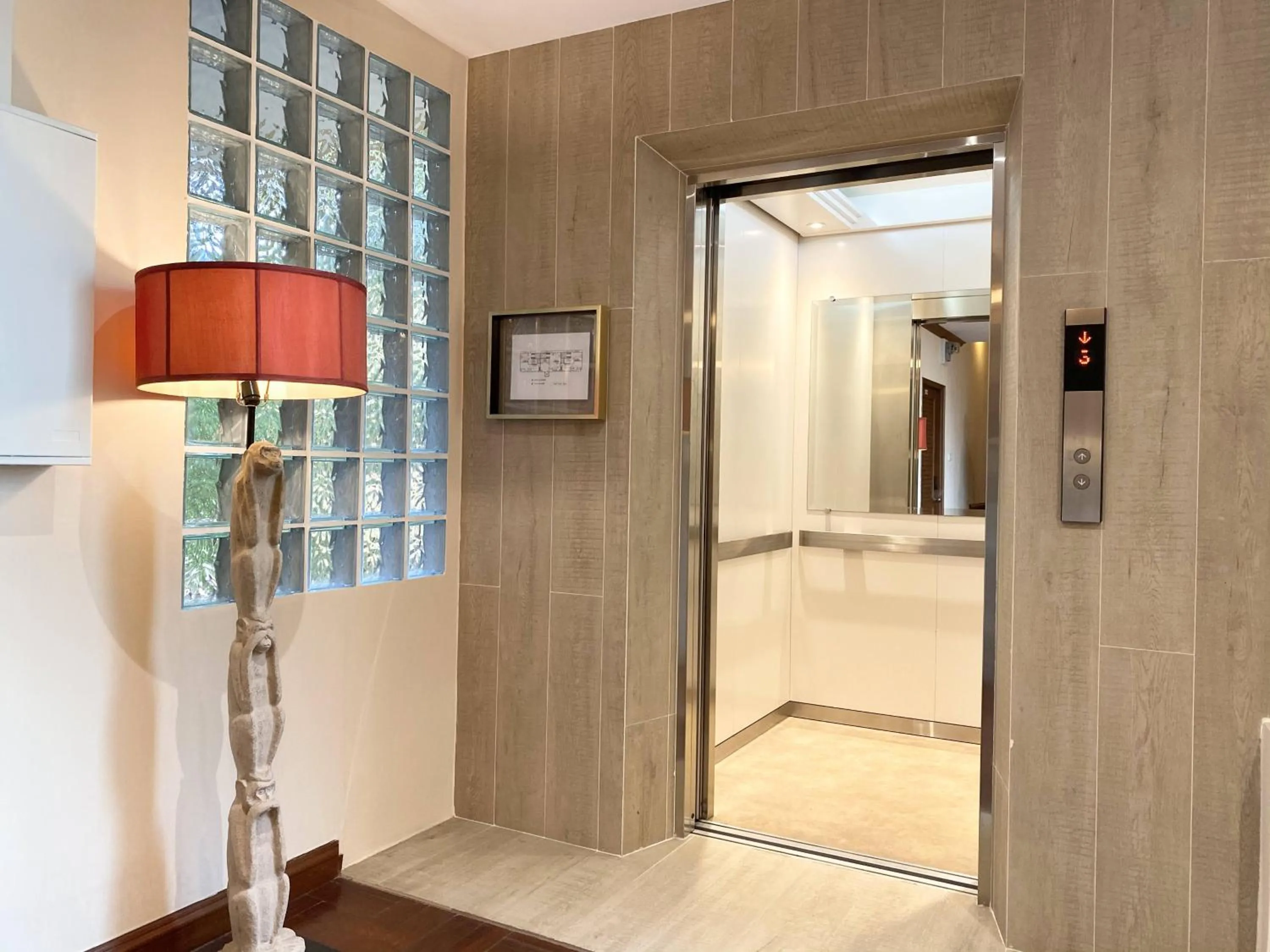 Area and facilities in NT Place Sukhumvit Suites