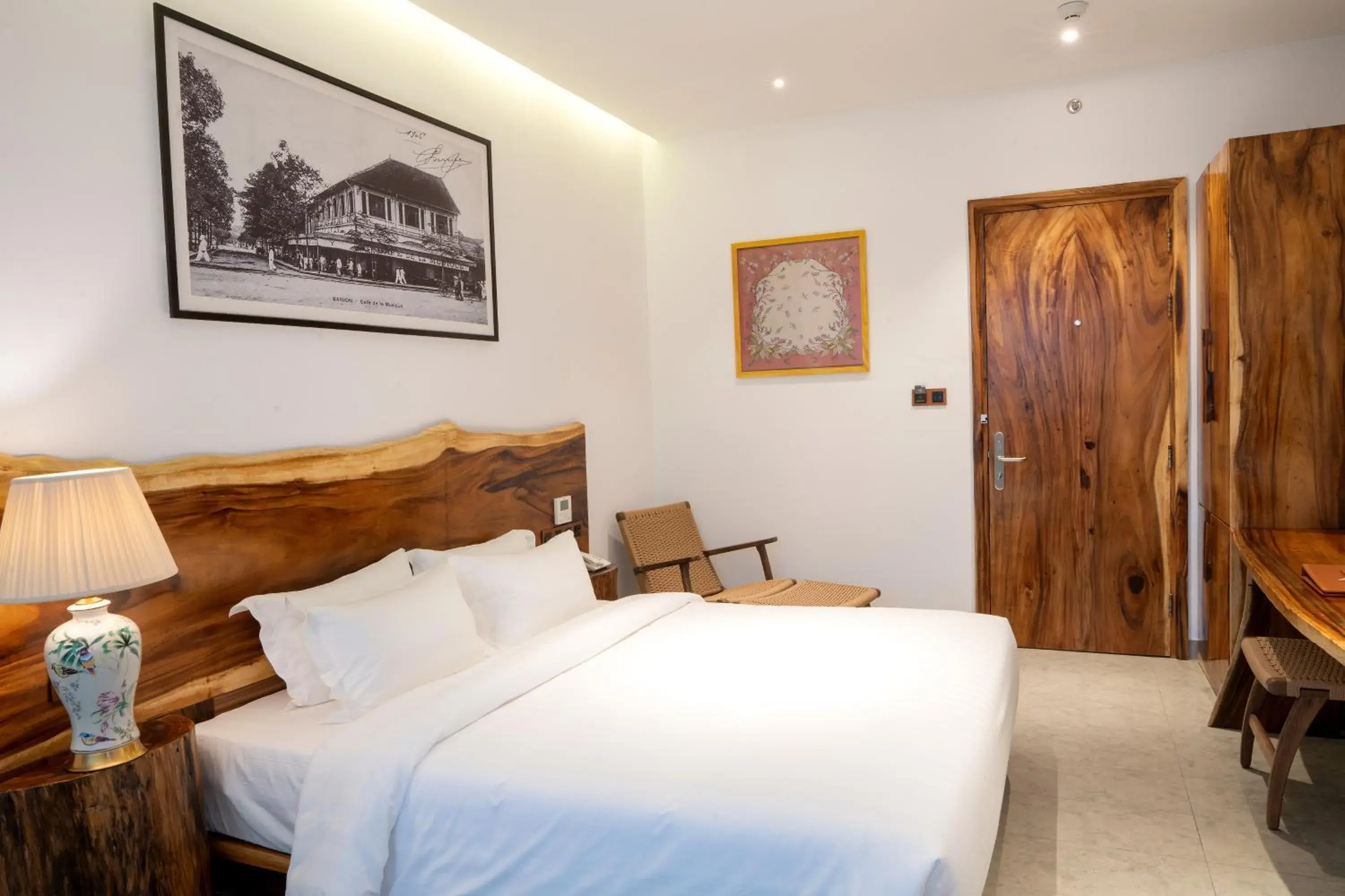 Bed in Sky Gem Central Hotel Bed in Sky Gem Central Hotel