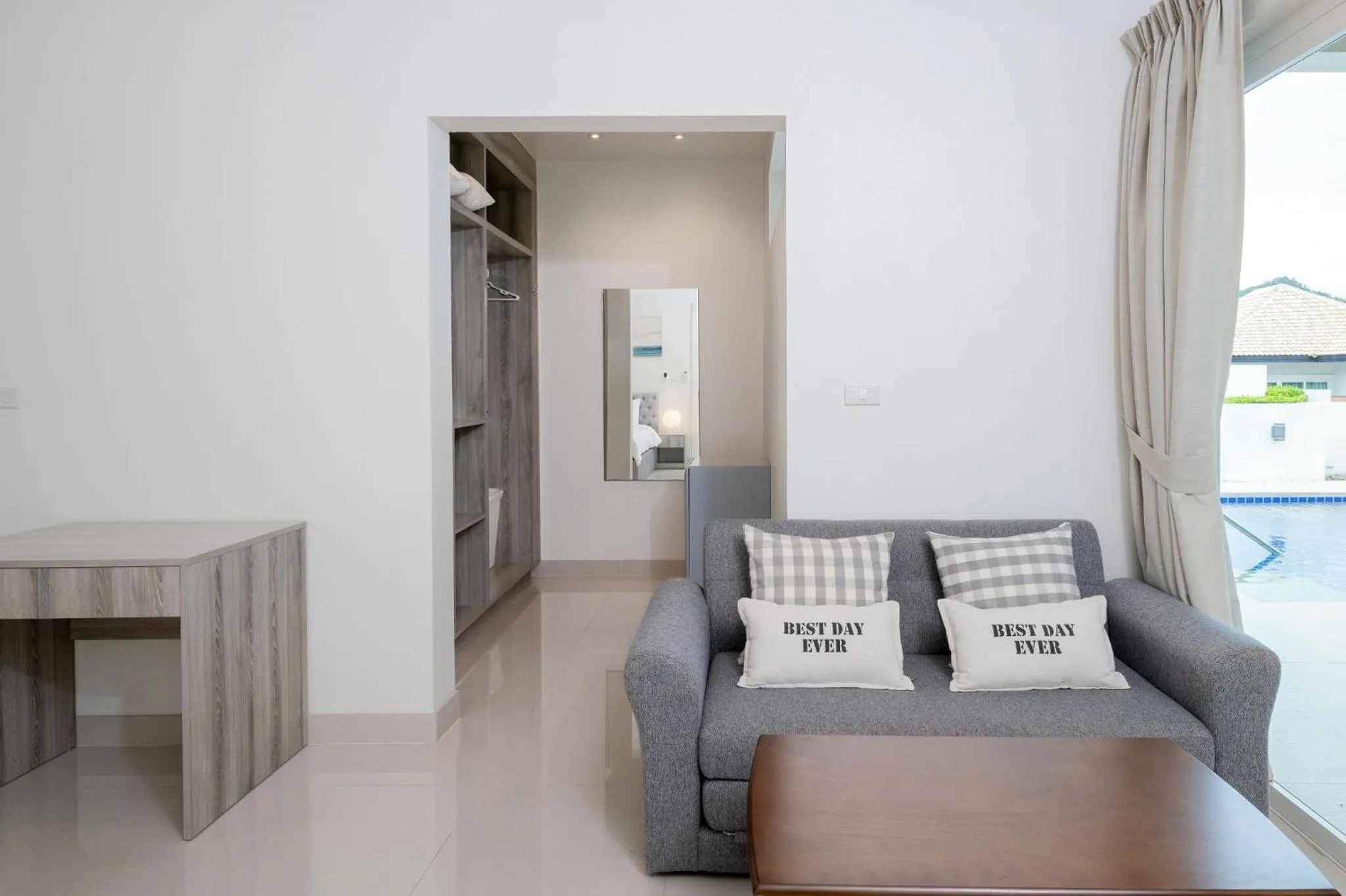 Seating area in Orchid Paradise Homes 313