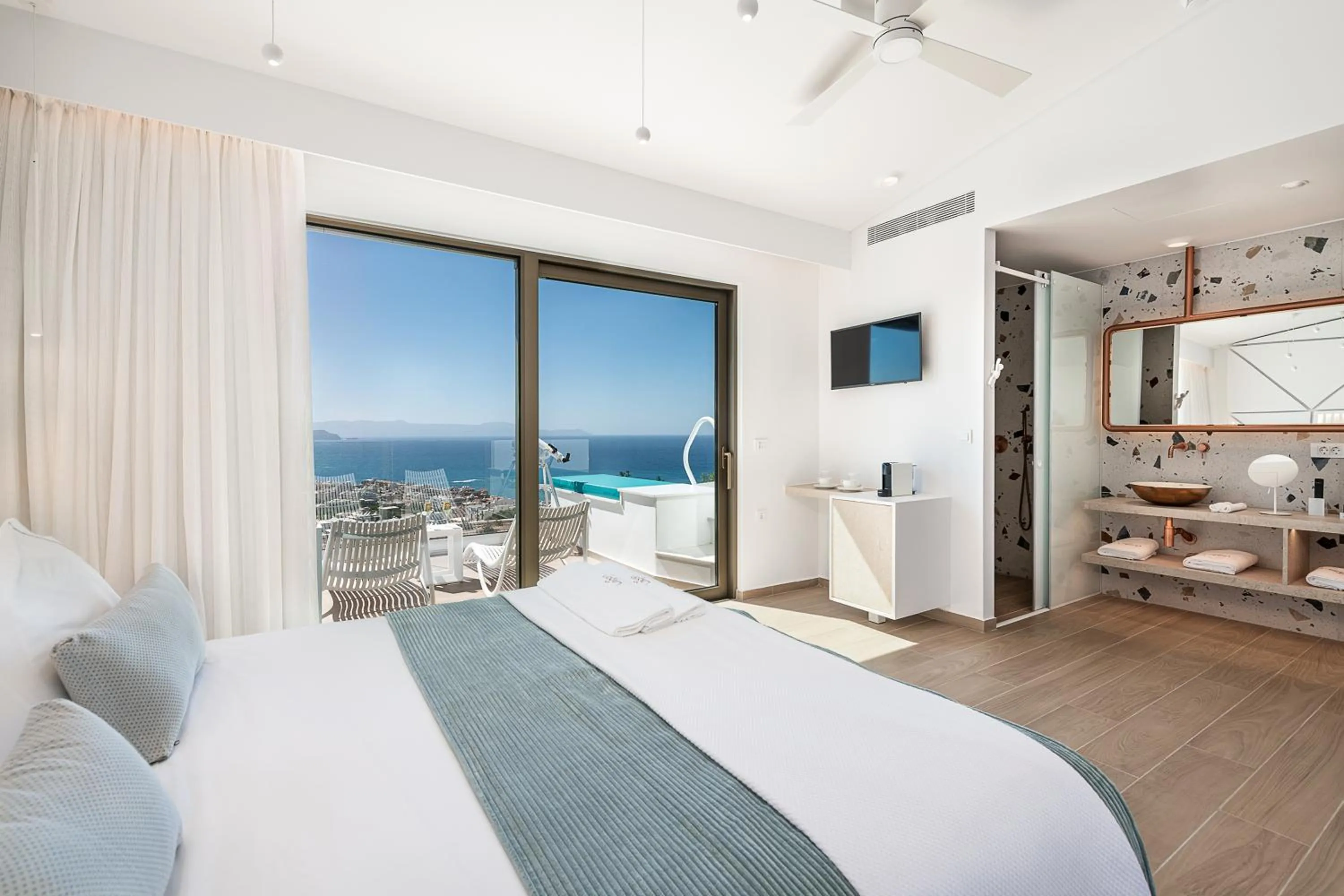 Bedroom, Bed in Lagon Life Spirit Boutique Hotel - Adults Only