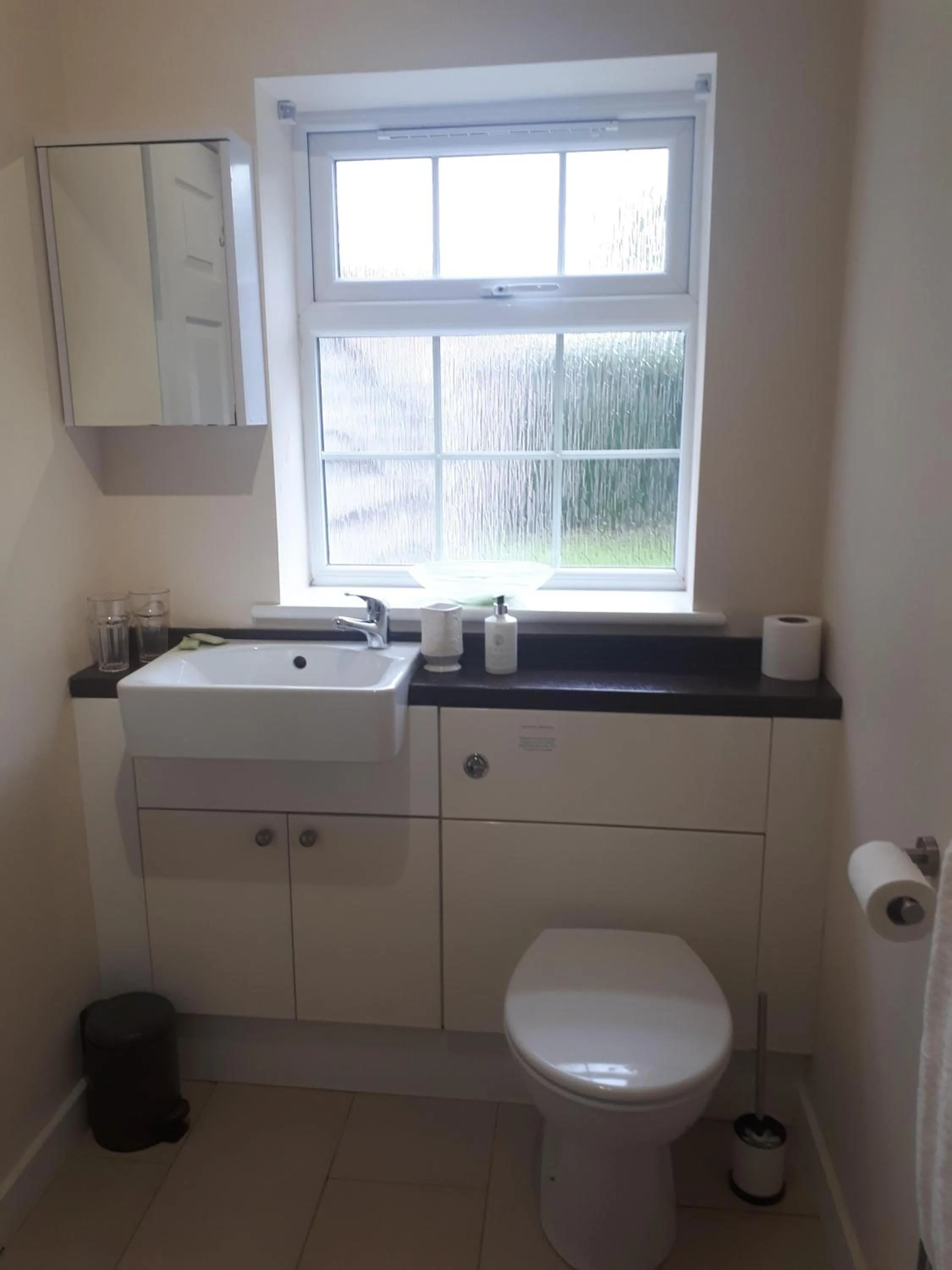 Bathroom in Berry House Bed & Breakfast