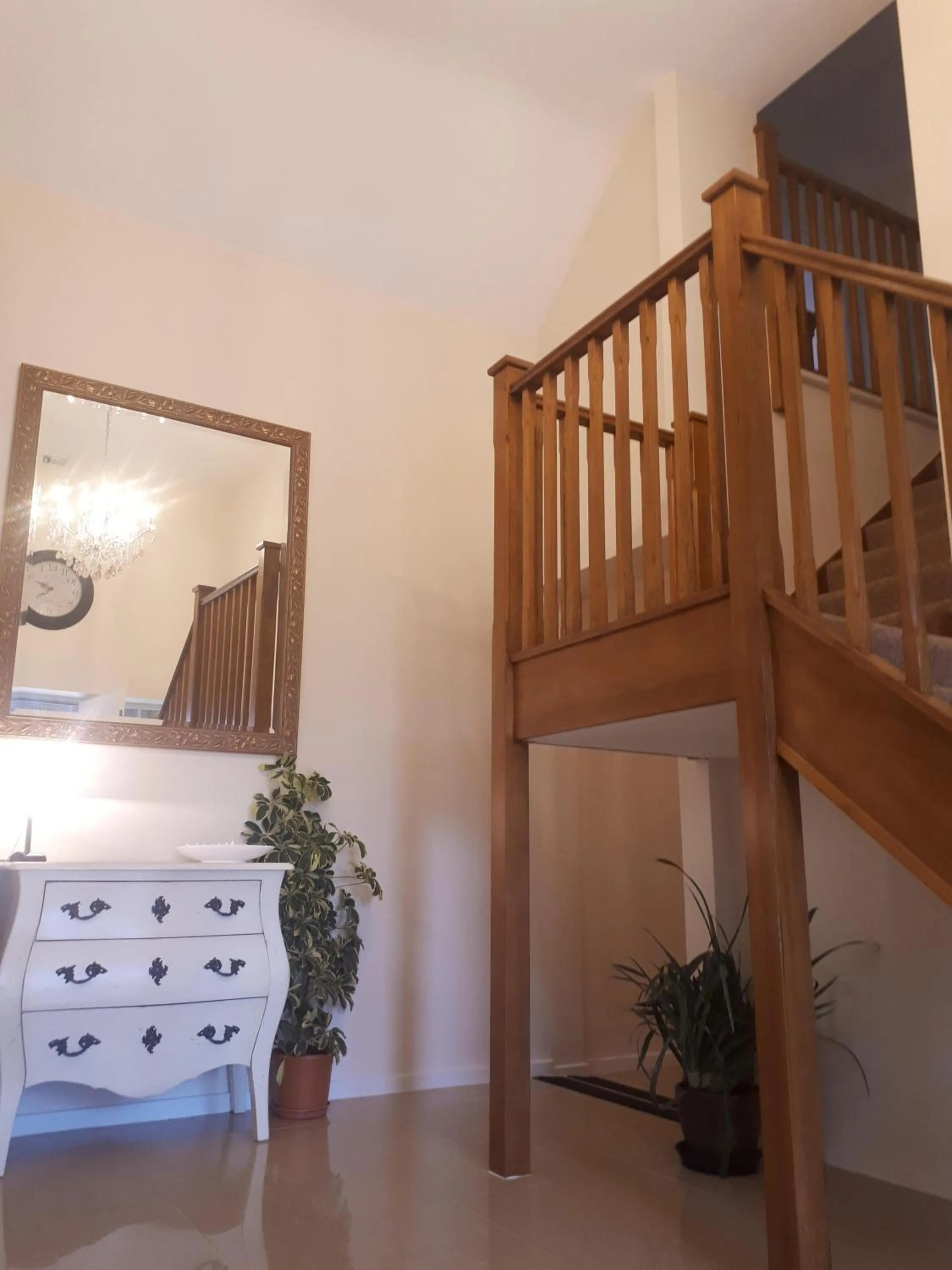 Lobby or reception in Berry House Bed & Breakfast