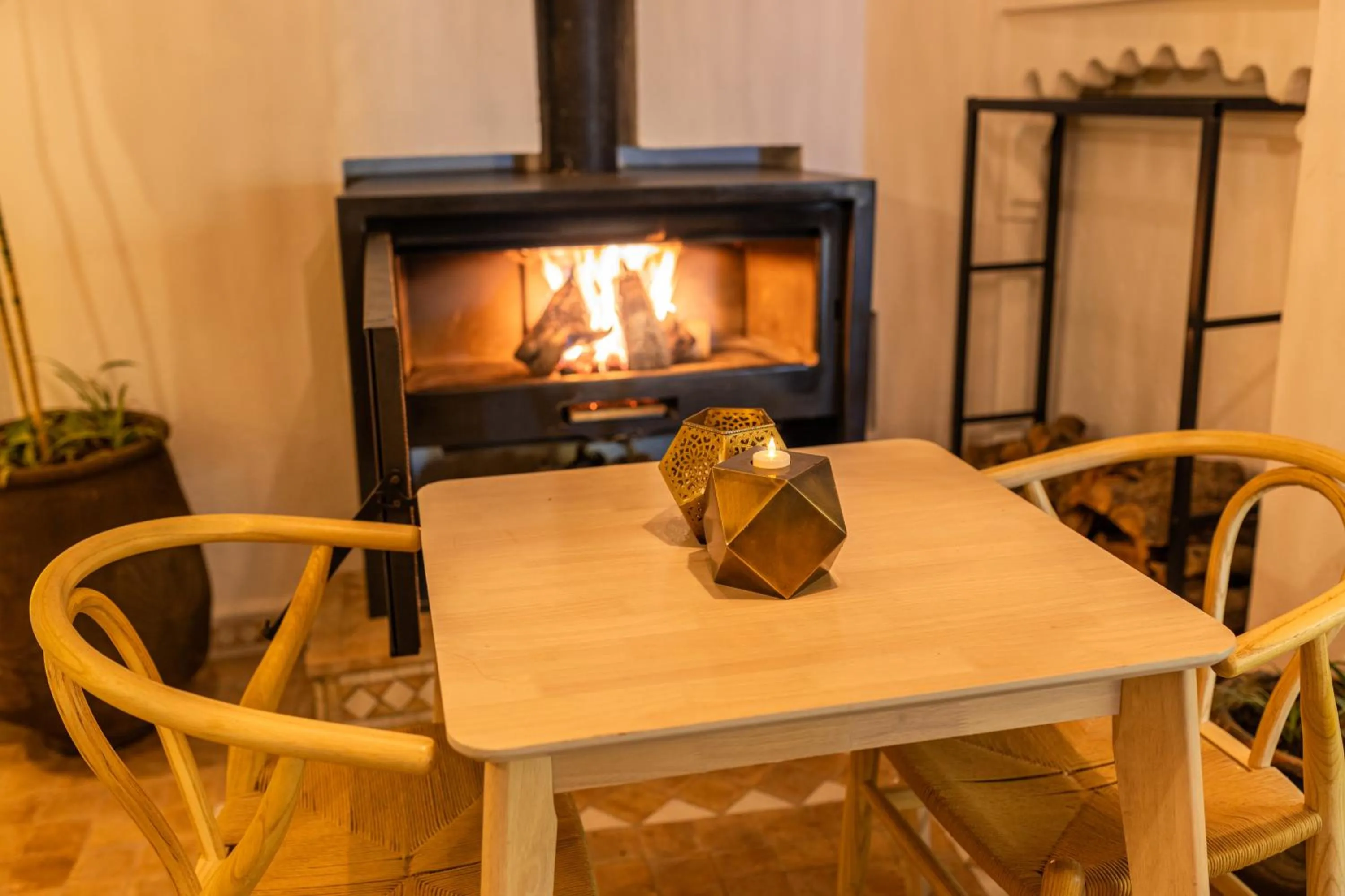 flat iron in Riad Nila