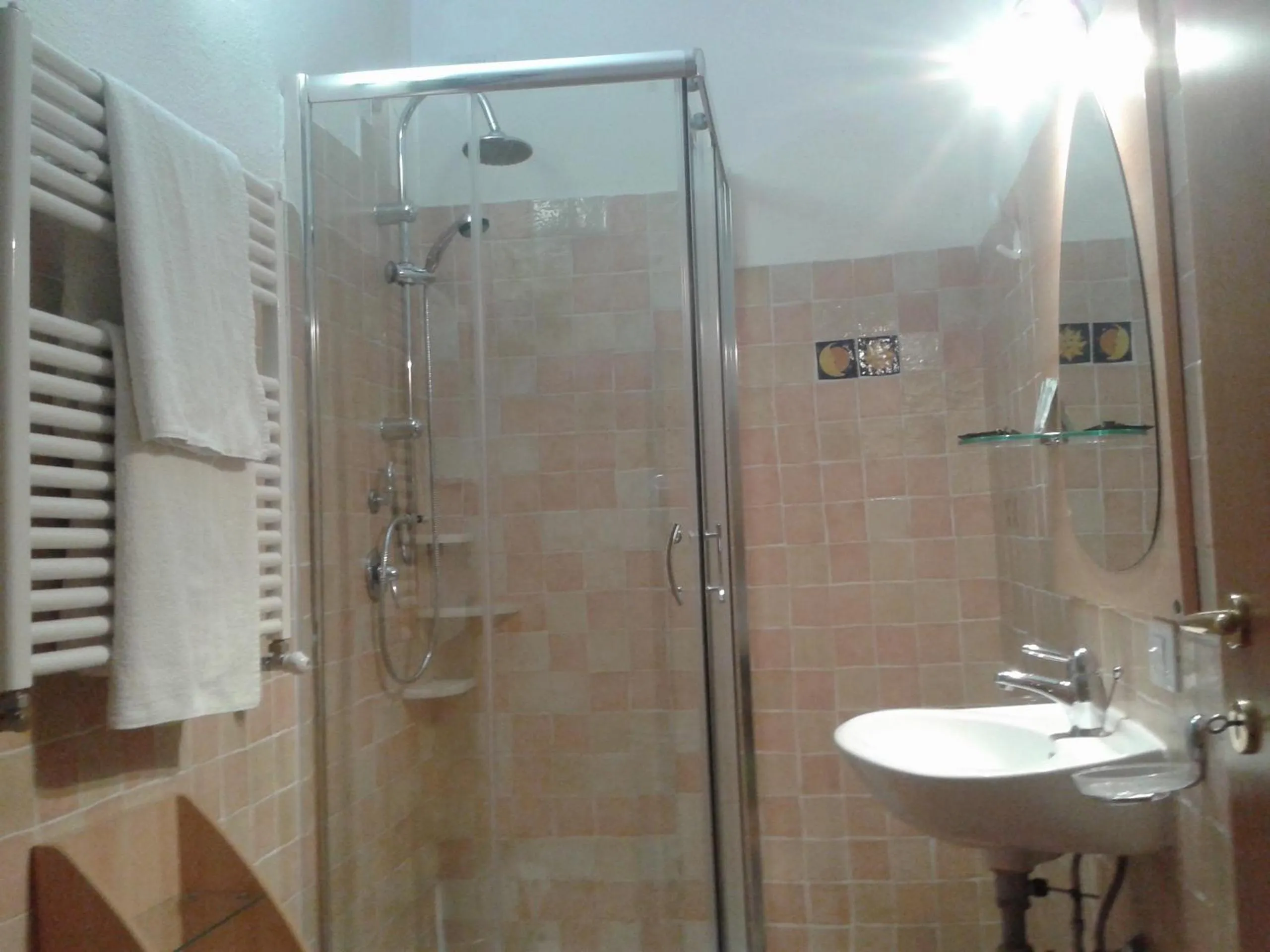 Shower in Il Locandiere